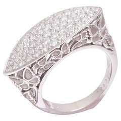 18 kt. White Gold Carrera y Carrera 0.86 ct. Diamond Ring, Butterfly Dance