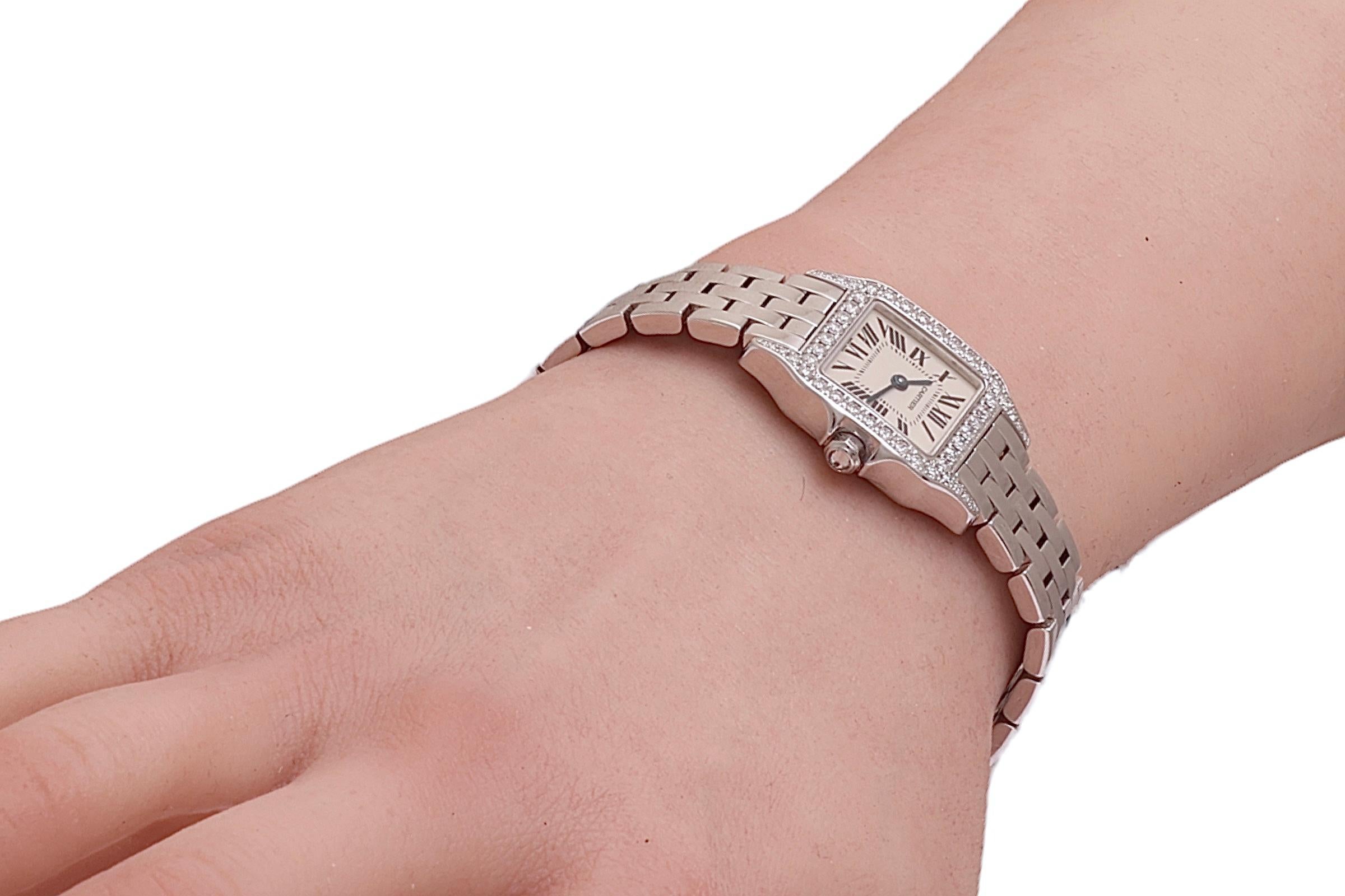Cartier Santos Demoiselle Montre-bracelet pour femme en or blanc 18 carats avec boîte et papiers en vente 2