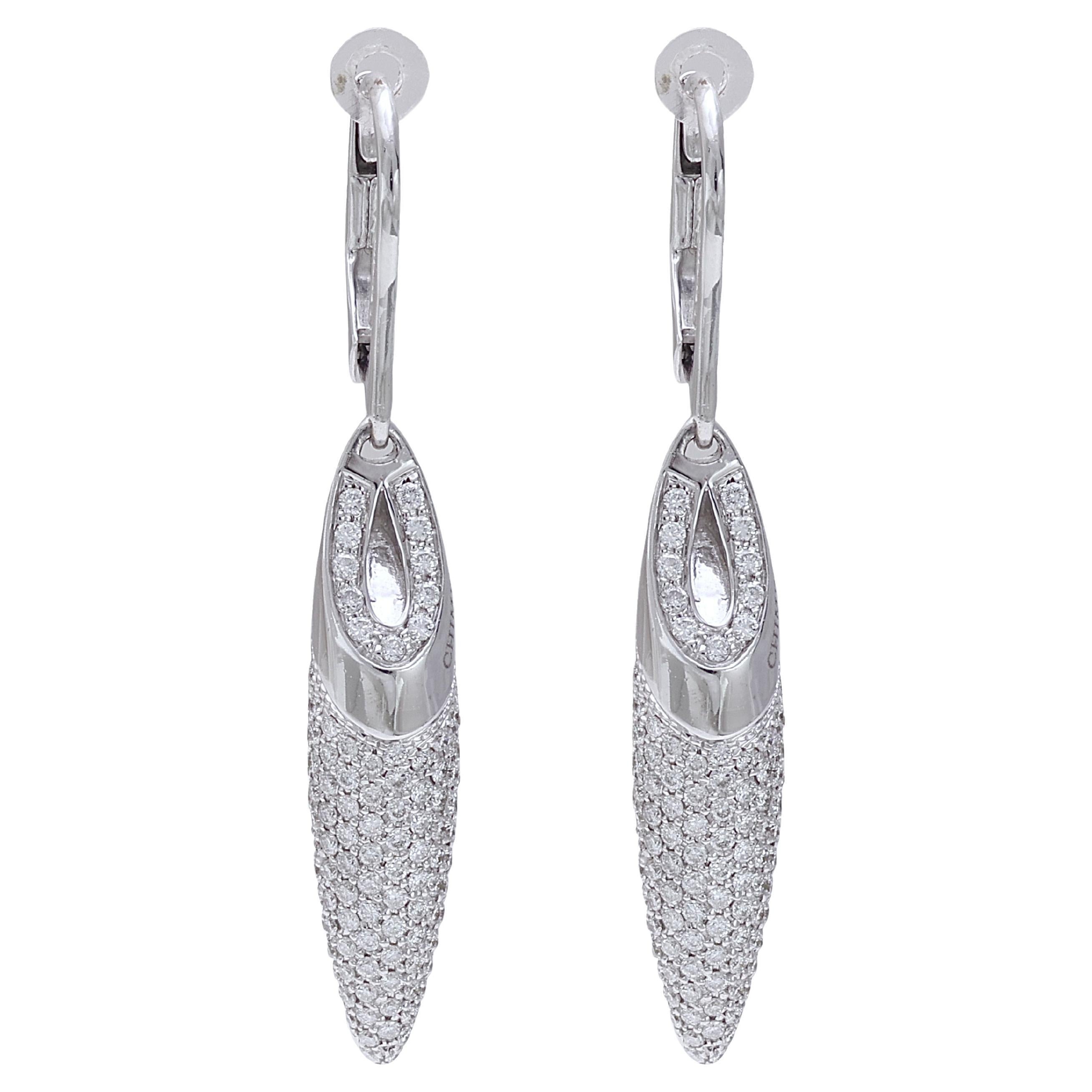 18 kt. Boucles d'oreilles pendantes Chimento en or blanc avec 2.6 ct. Diamant