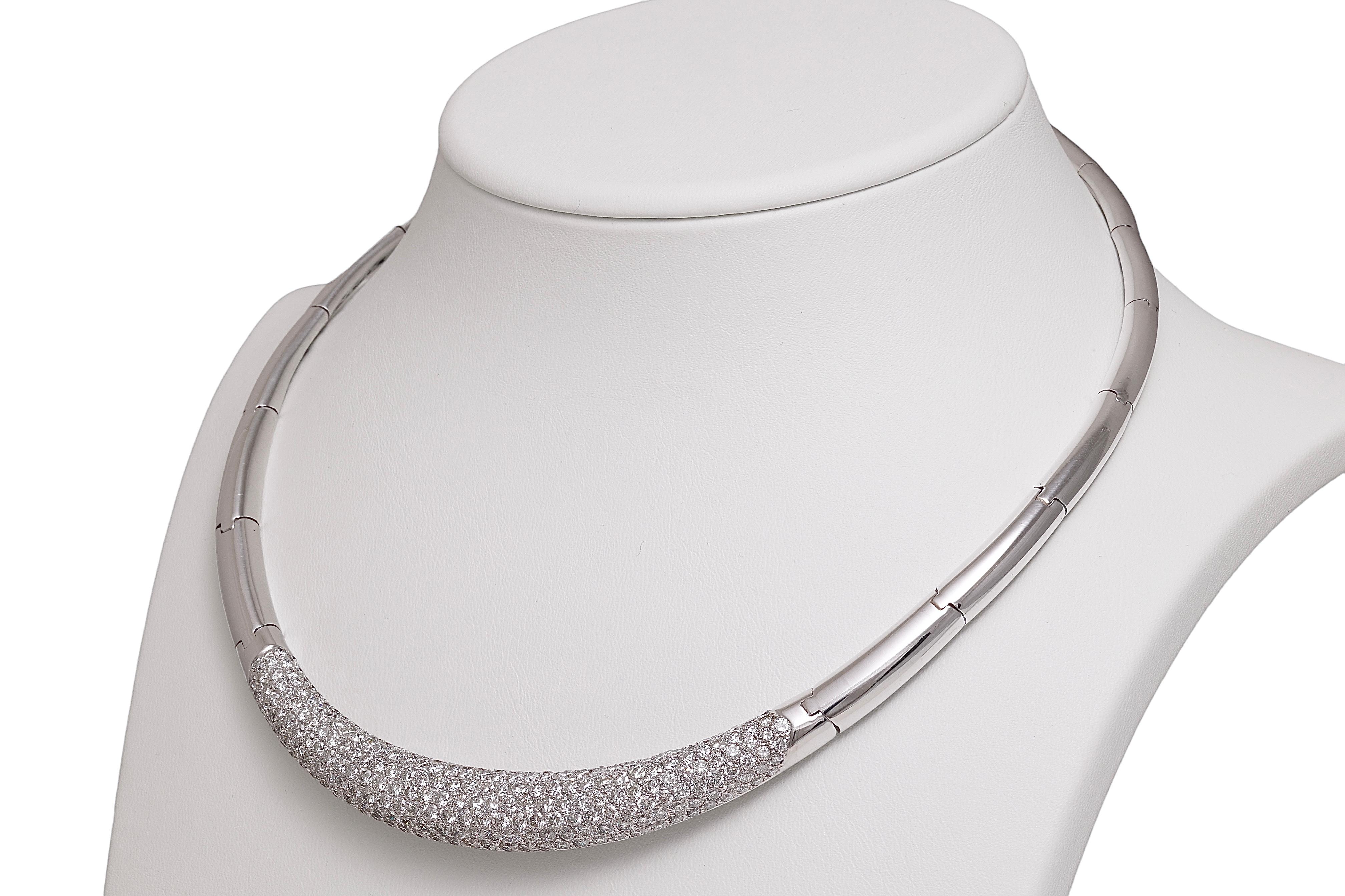 18 kt. White Gold Choker Necklace Top Quality 10 ct. Brilliant cut Diamonds For Sale 1
