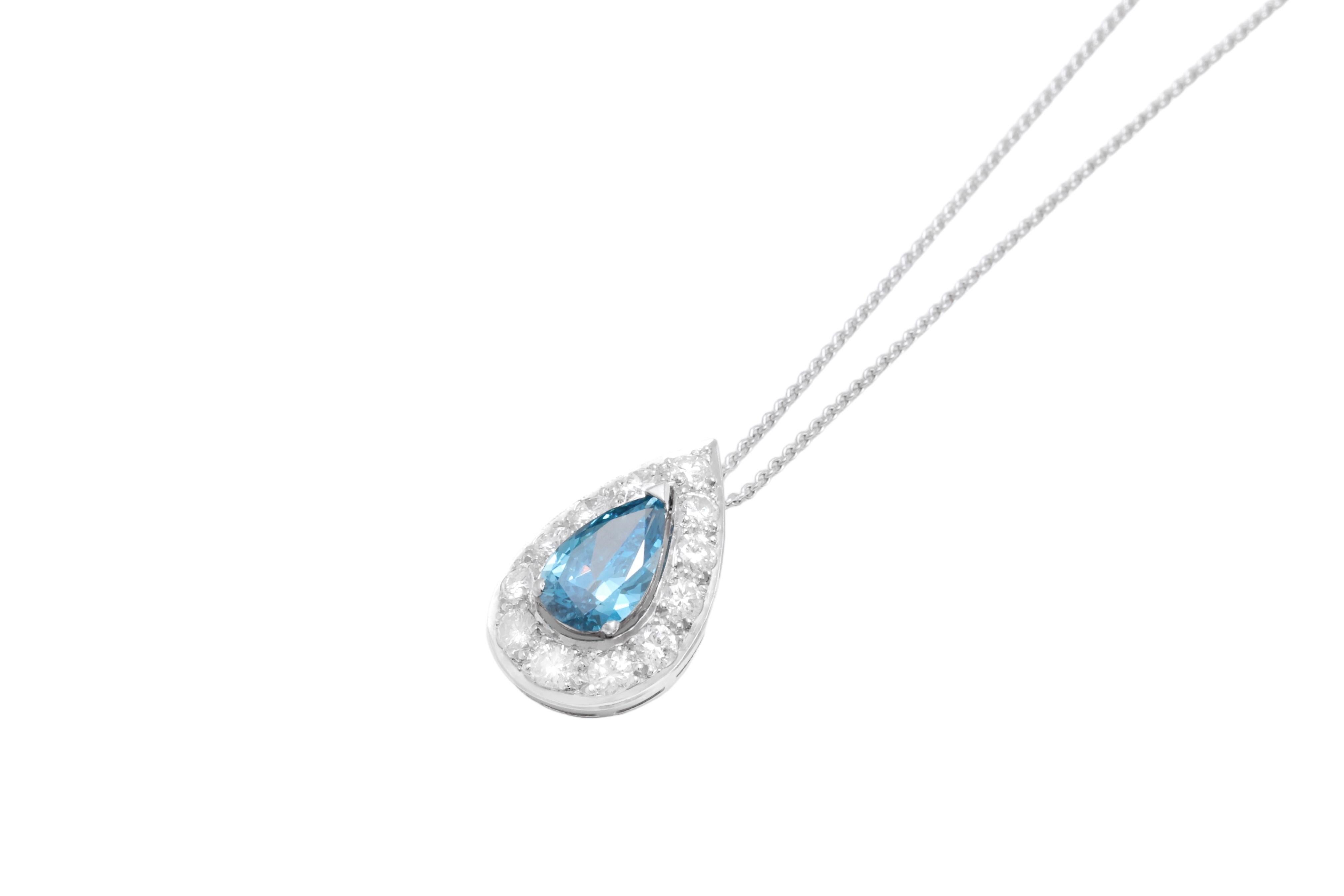 Ciondolo con diamante blu a forma di pera da 1,5 carati in oro bianco 18 Kt con colore potenziato in vendita 7