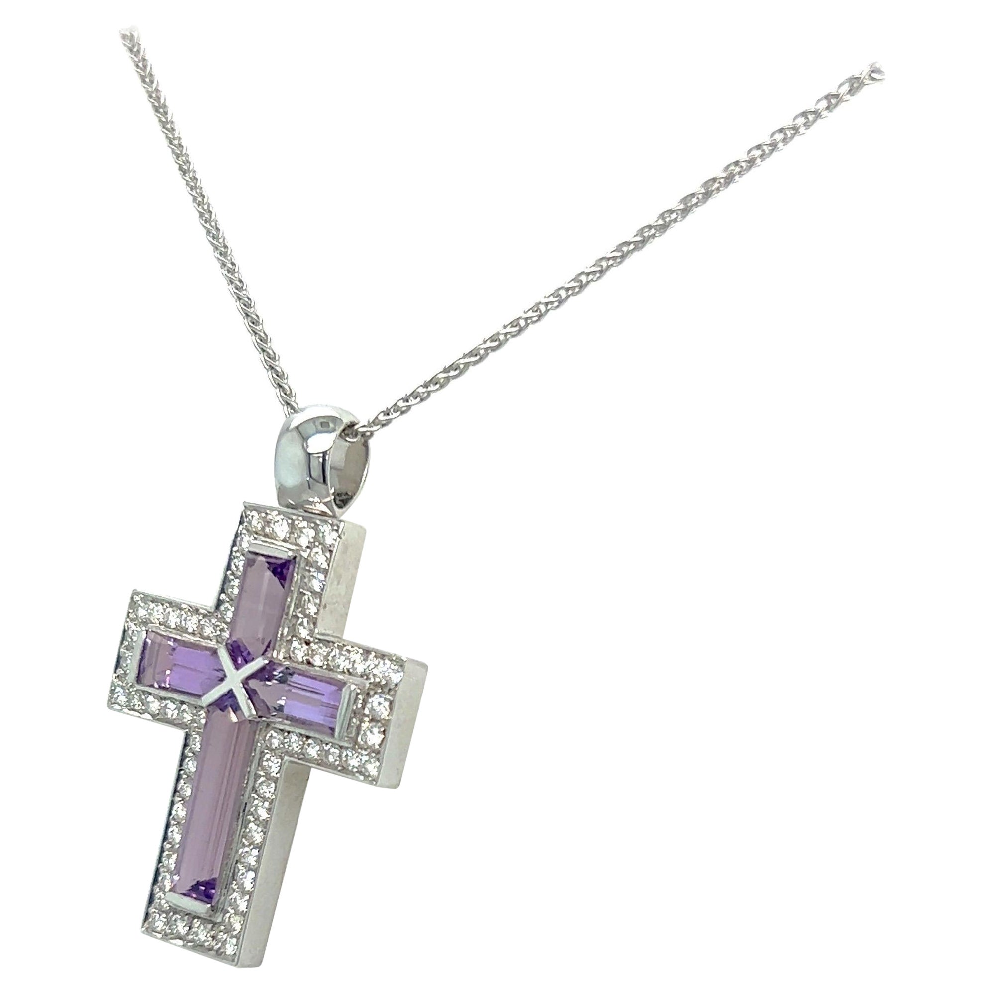 Pendentif croix en or blanc 18 KT Diamant 0,63 carat et améthyste 1,00 carat