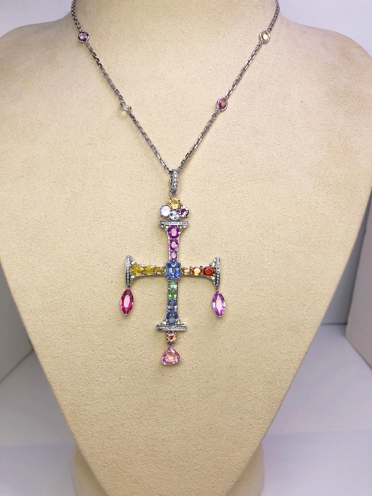 18 Karat White Gold Cross with Diamonds and 17.43 Carat Multicolored Sapphires For Sale 1