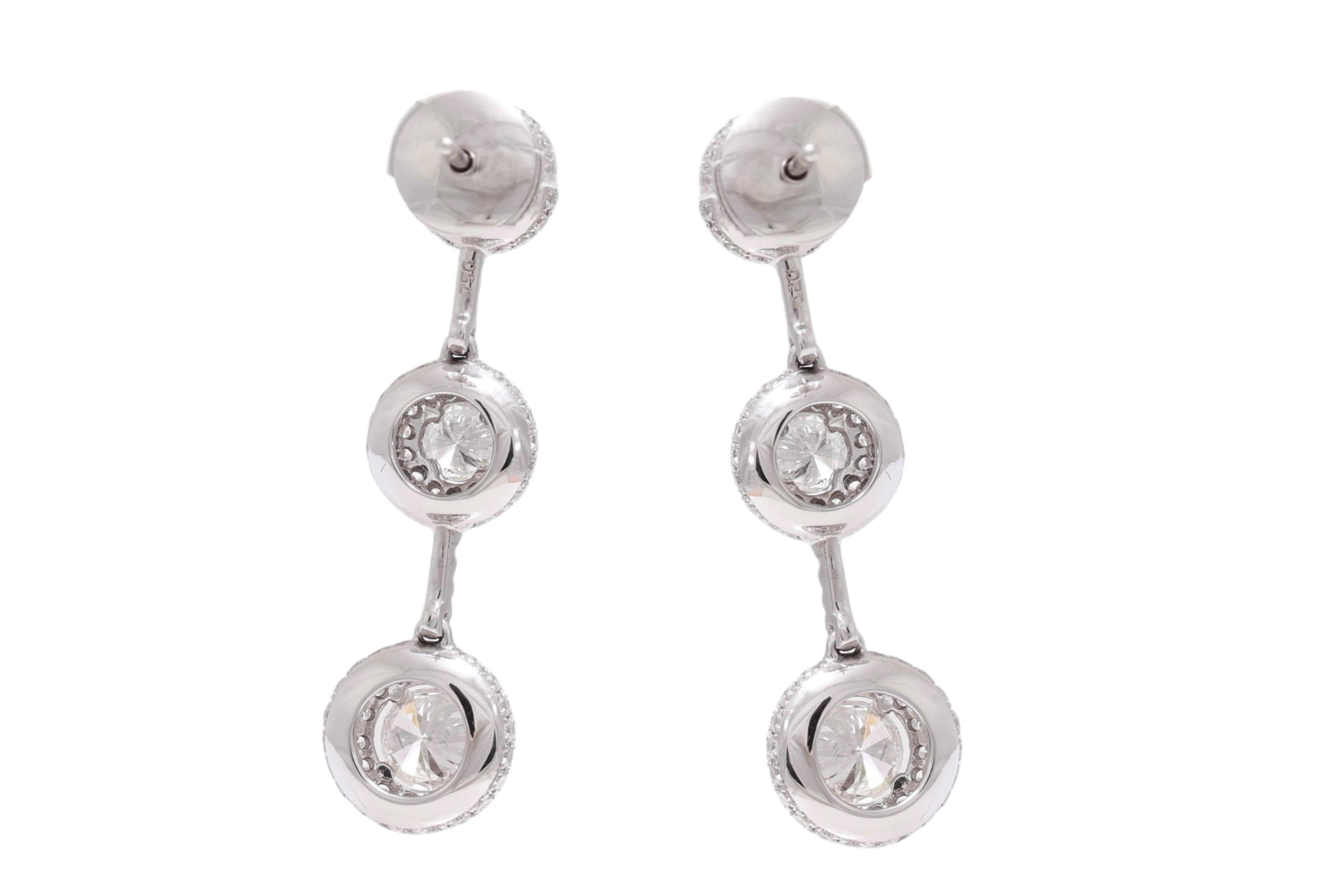 18 kt. Pendientes colgantes de oro blanco con 3,45 ct. Diamantes talla brillante en venta 5