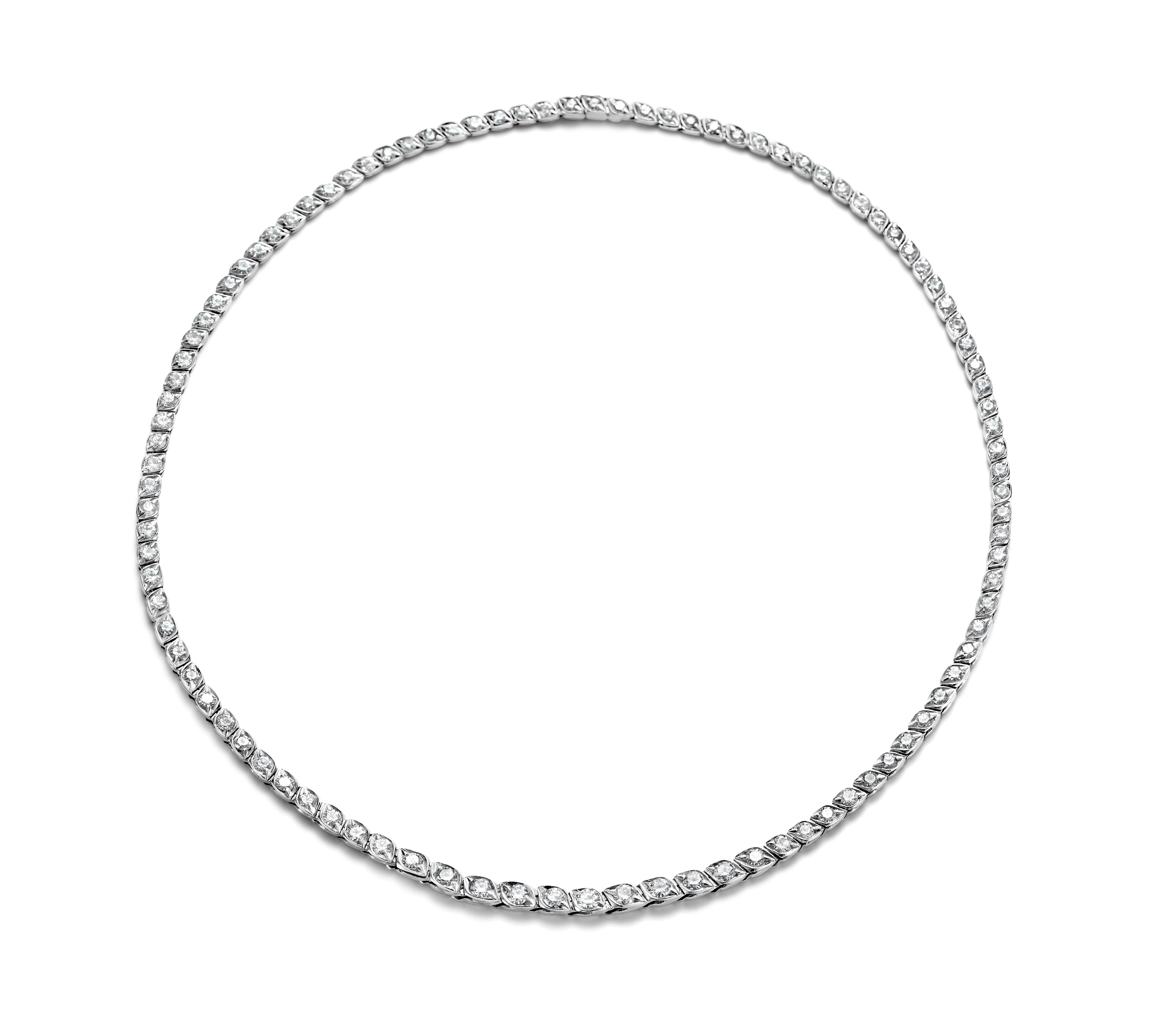Women's 18 kt. White Gold Degradé Tennis Necklace with 7.31 ct. Diamonds For Sale