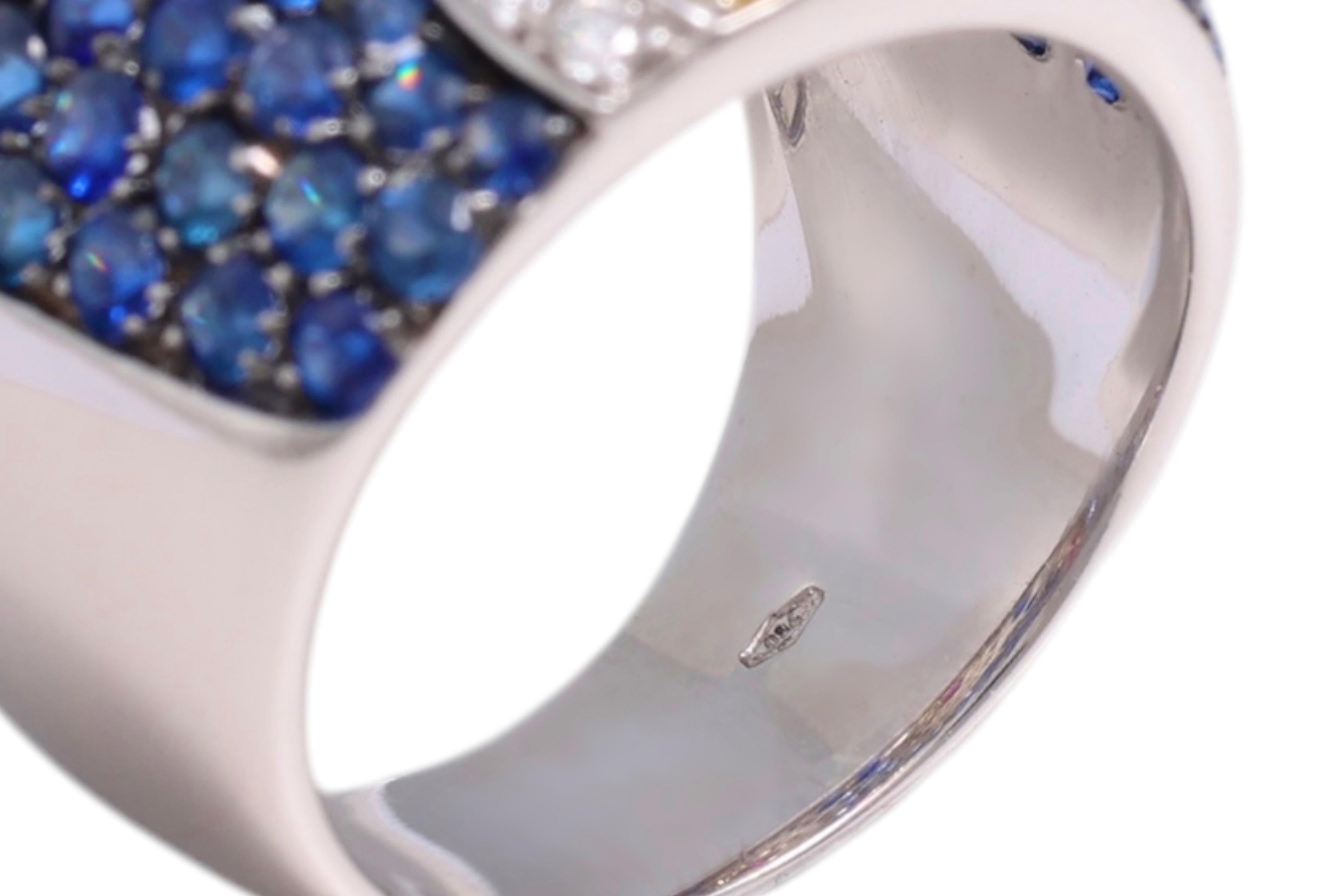 18 kt White Gold Design Ring, Sapphires, Rubies & Diamonds For Sale 4