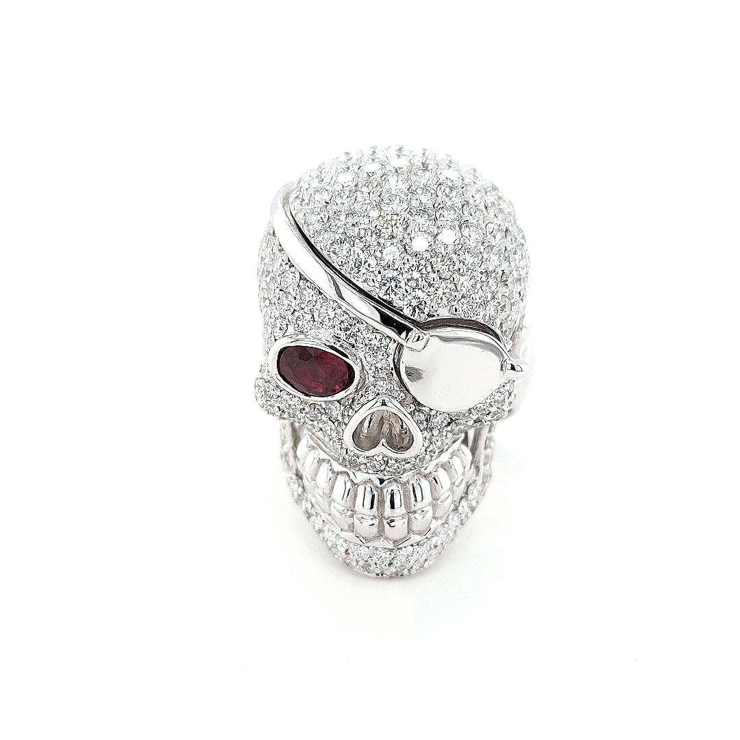 The diamonds skull ring are the ultimate way to show off your personal style

This ring will definitely make all heads turn and make you shine

The diamonds skull ring are constructed with 18 kt white gold featuring a jaw dropping 6,88  ct total