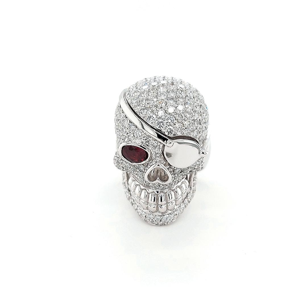 diamond skull ring