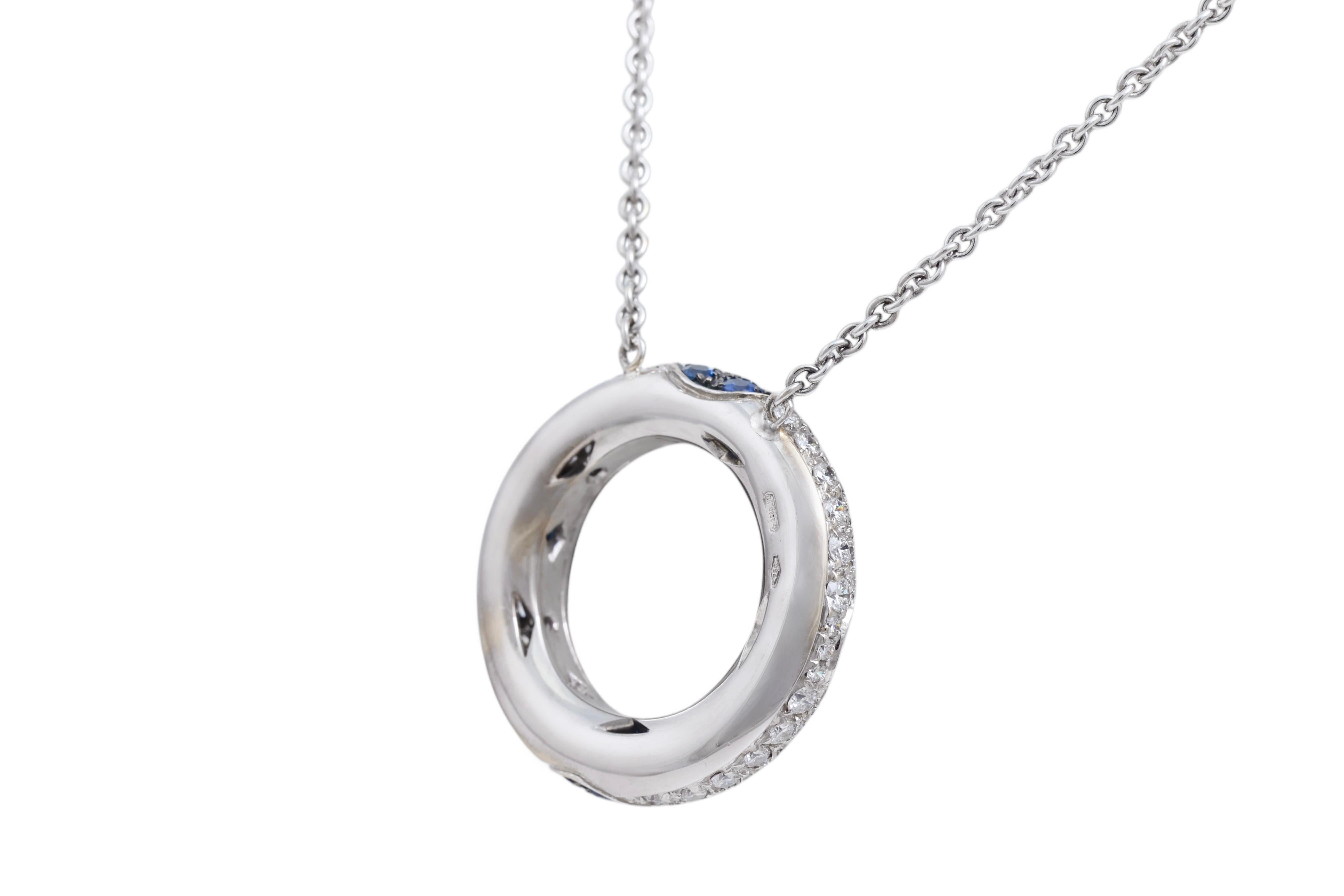 18 Kt Weißgold Diamant & Blauer Saphir Halskette / Anhänger im Angebot 1