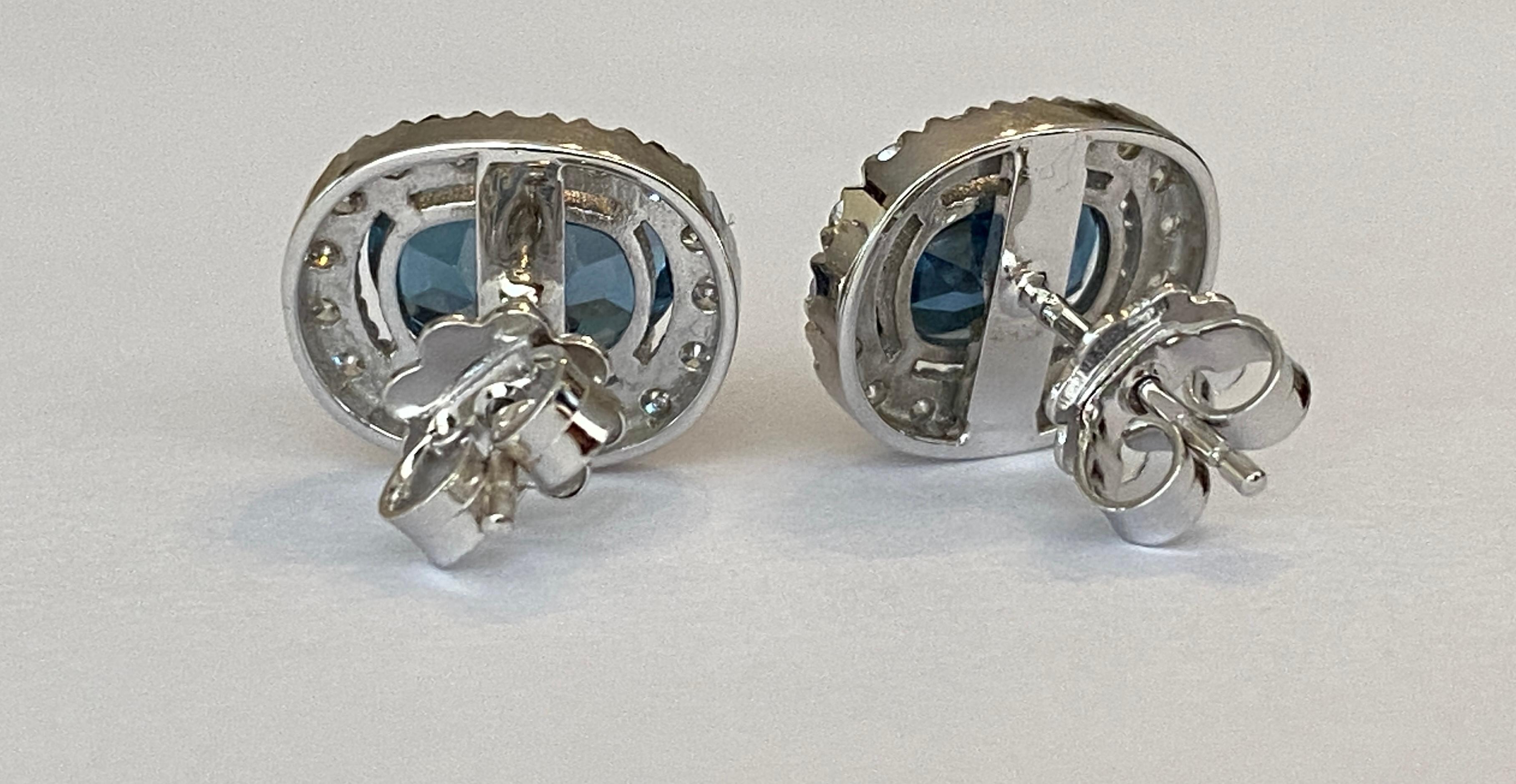 18 kt white gold Diamond earrings studs with London Blue Topaz For Sale 5