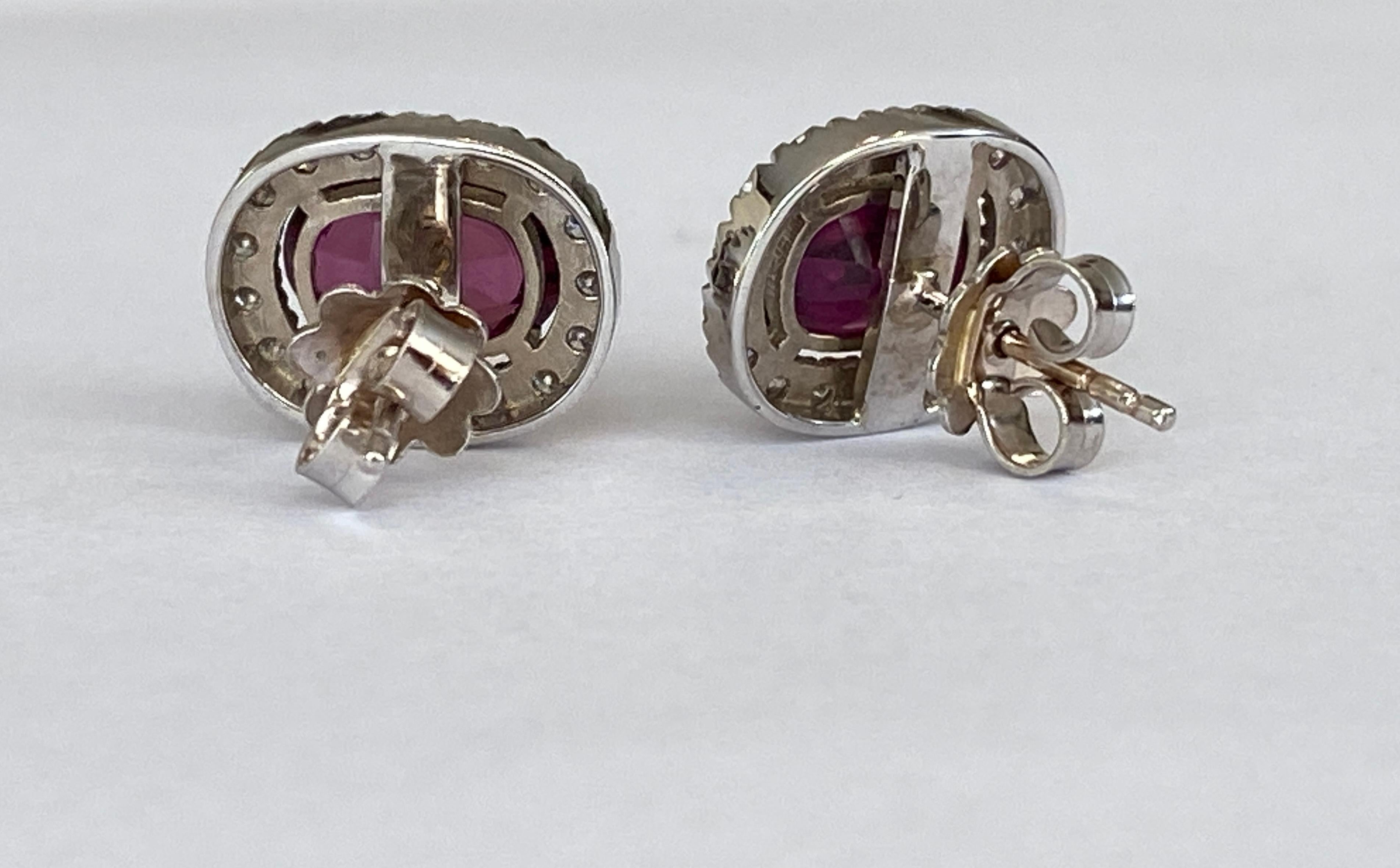 18 kt white gold Diamond earrings studs with  Red Tourmaline For Sale 4