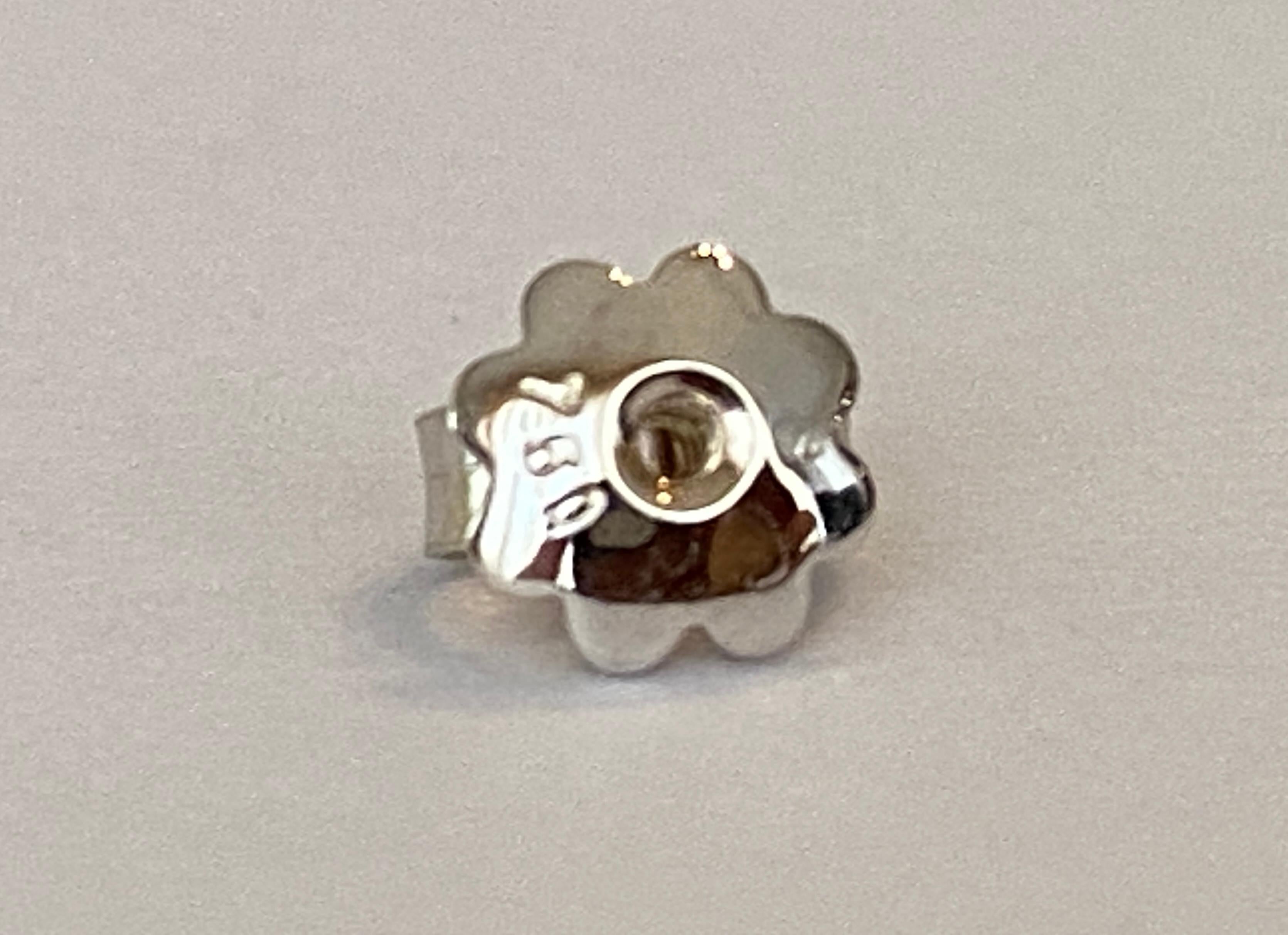 Orecchini in oro bianco 18 kt con diamante e borchie  Tormalina rossa in vendita 5