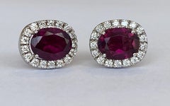 18 kt white gold Diamond earrings studs with 4.5 carat Red Tourmaline