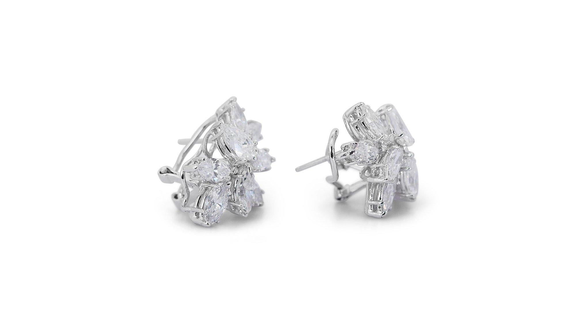 18 kt. White Gold Diamond Earrings with 6 ct Total Natural Diamonds - IGI Cert 3