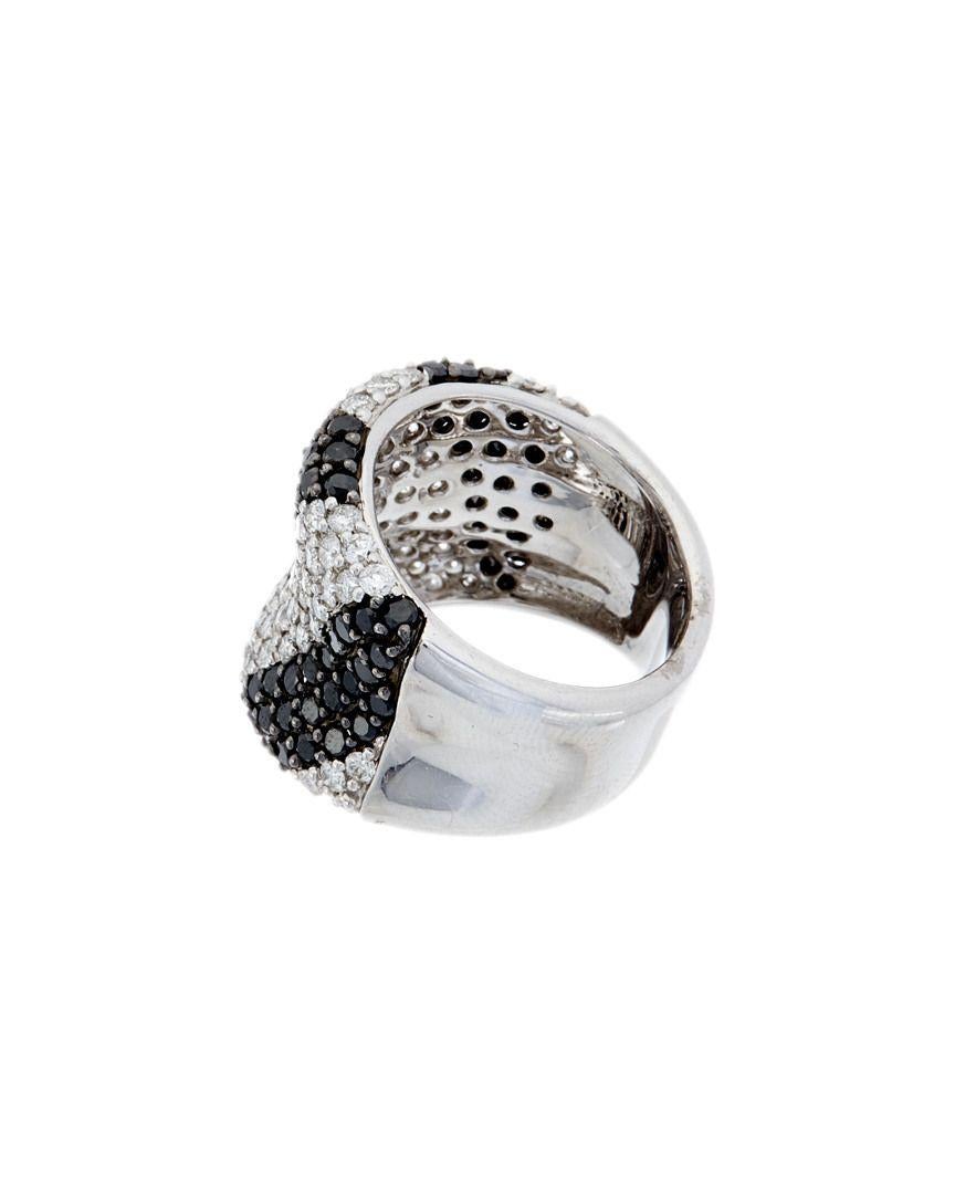 Modischer Diamantring aus 18 k Weißgold mit 2,20 Karat schwarzen und weißen Diamanten in einem spiralförmigen, halbkreisförmigen Design