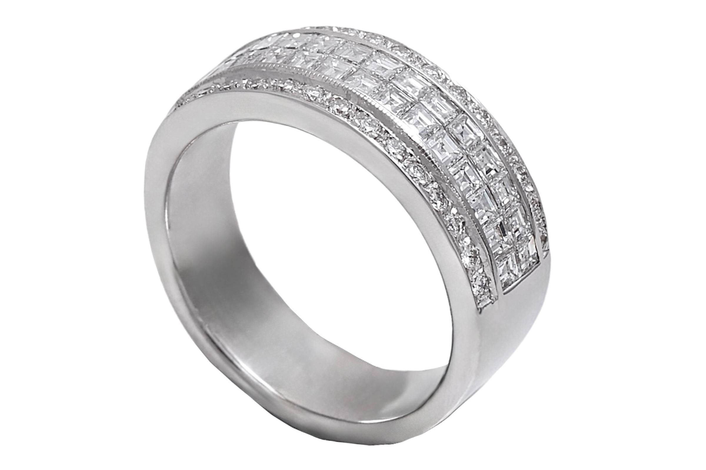 18 Kt White Gold Diamond Ring, Invisible Setting Square Cut Diamonds For Sale 2