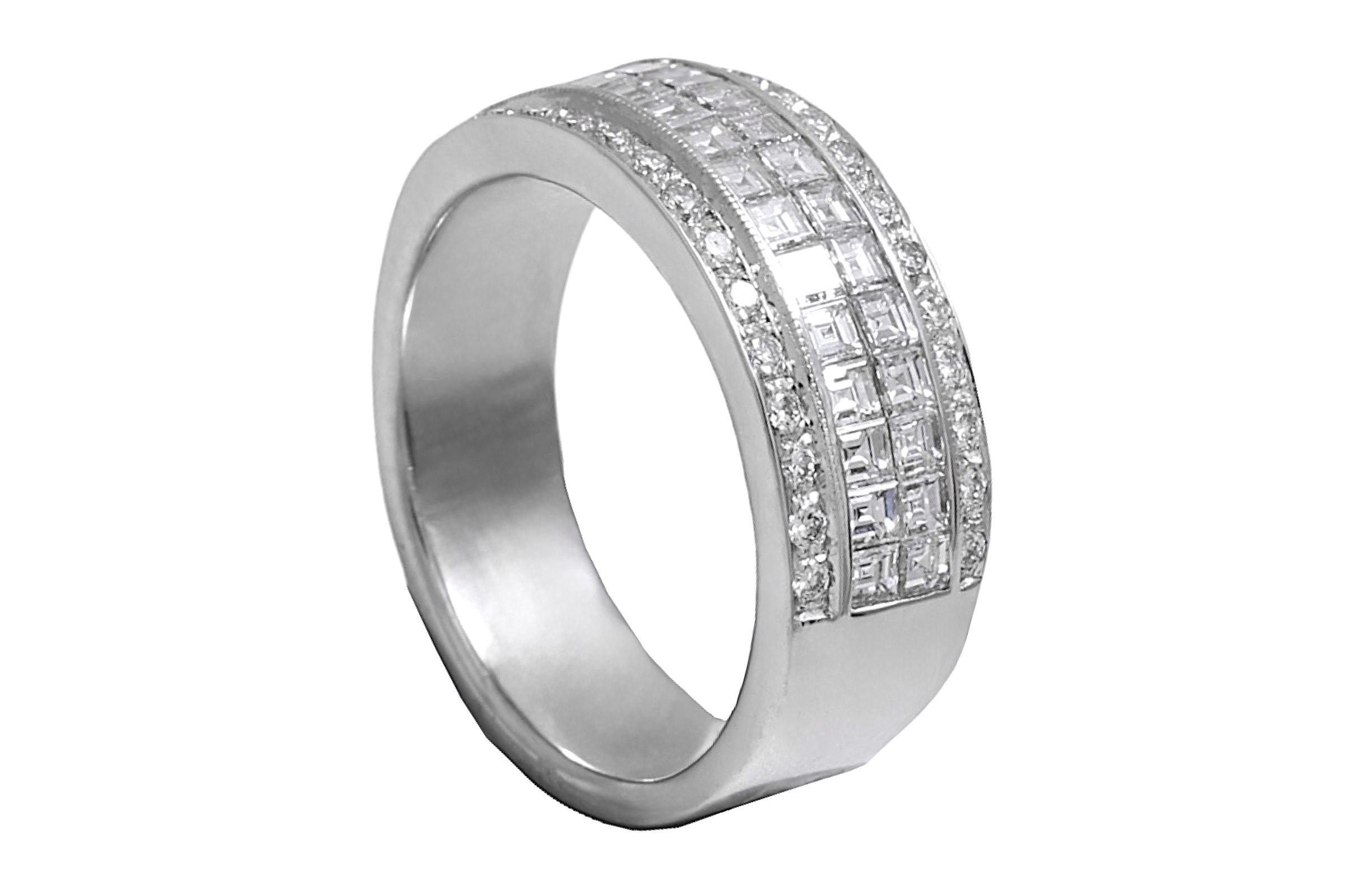 18 Kt White Gold Diamond Ring, Invisible Setting Square Cut Diamonds For Sale 3
