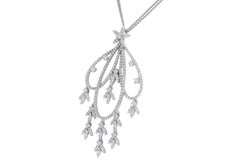 Collar Crivelli de Oro Blanco de 18 Kt y DiamantesCon Piezas Móviles