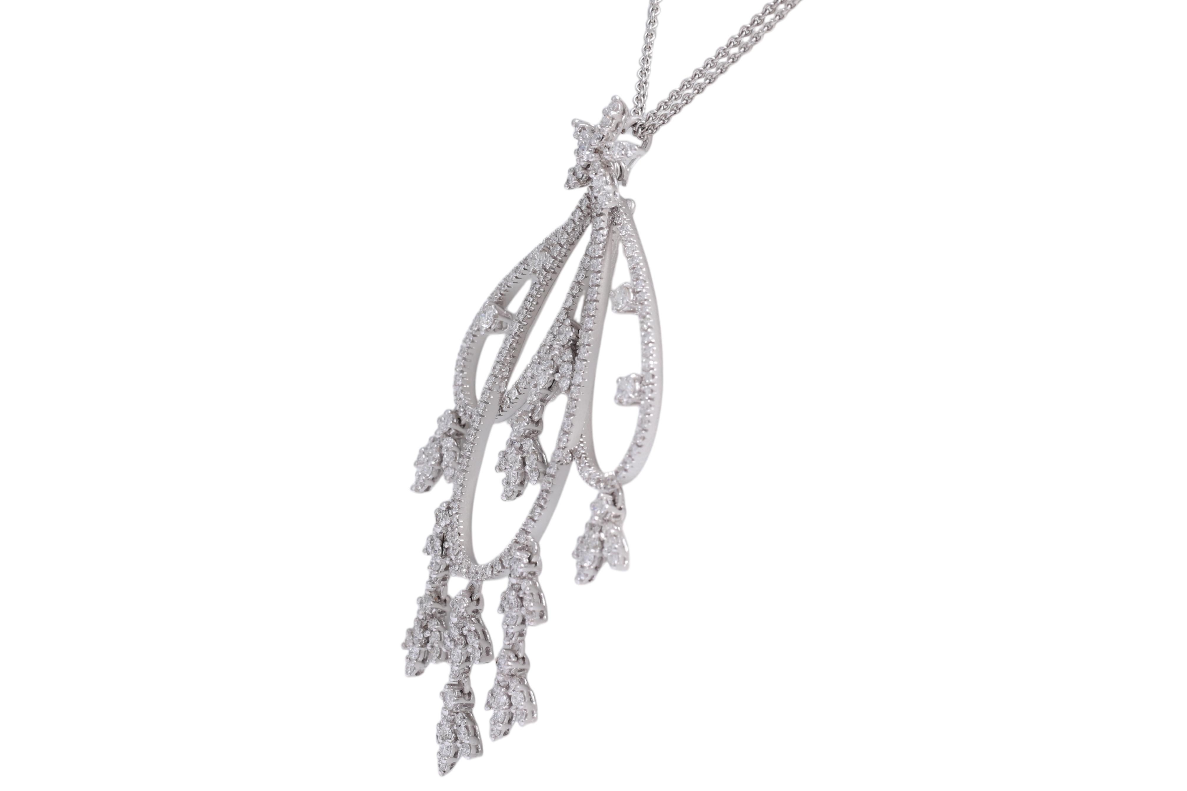 Moderno Collana Crivelli in oro bianco e diamanti 18 Kt con parti mobili in vendita