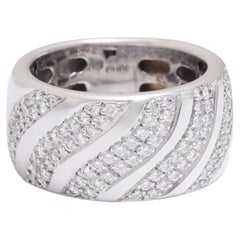 18 Kt White Gold & Diamonds Set Wedding Ring