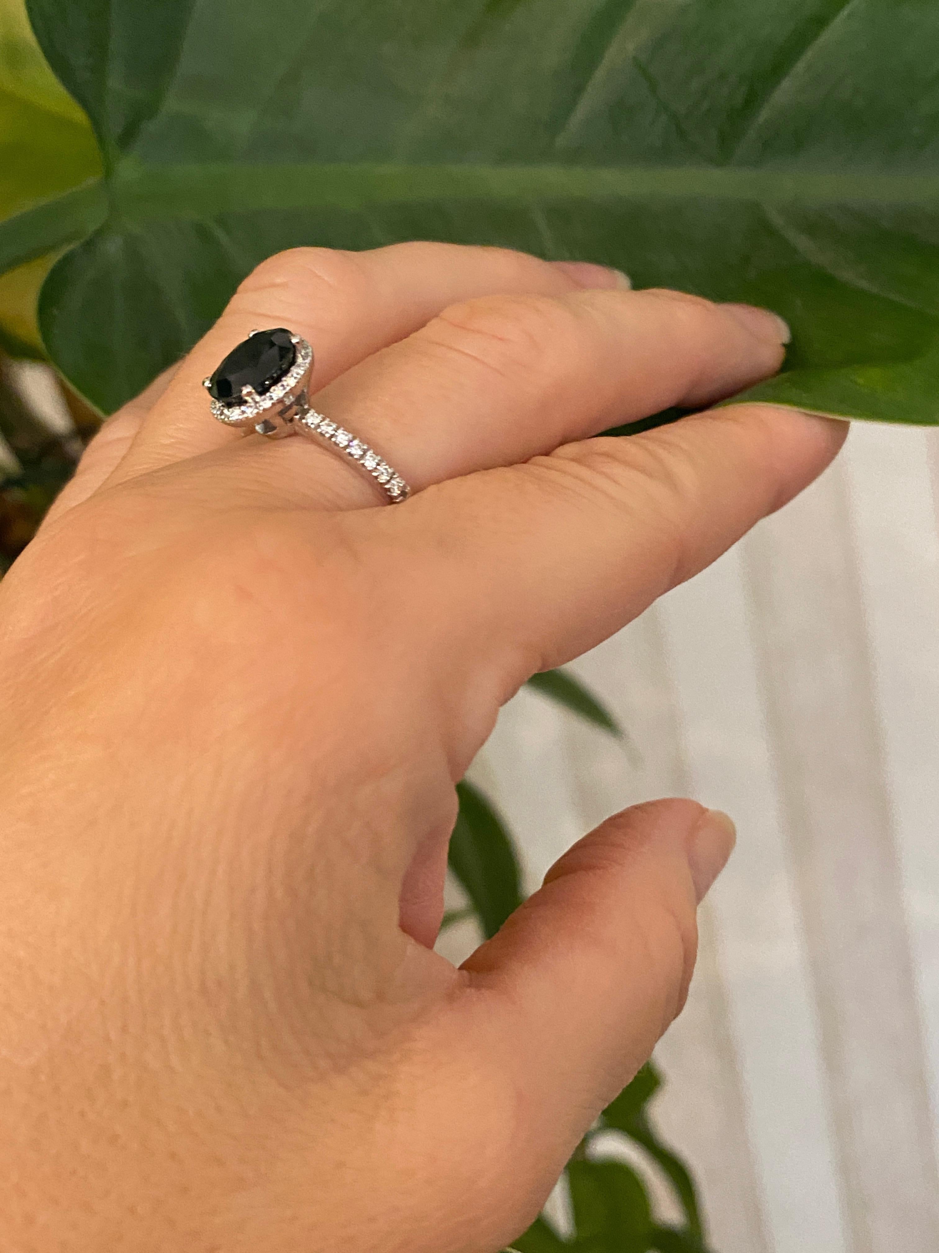 18 Kt. White Gold Diana Cocktail Ring with 2.70 Carat Sapphire and Diamonds For Sale 9