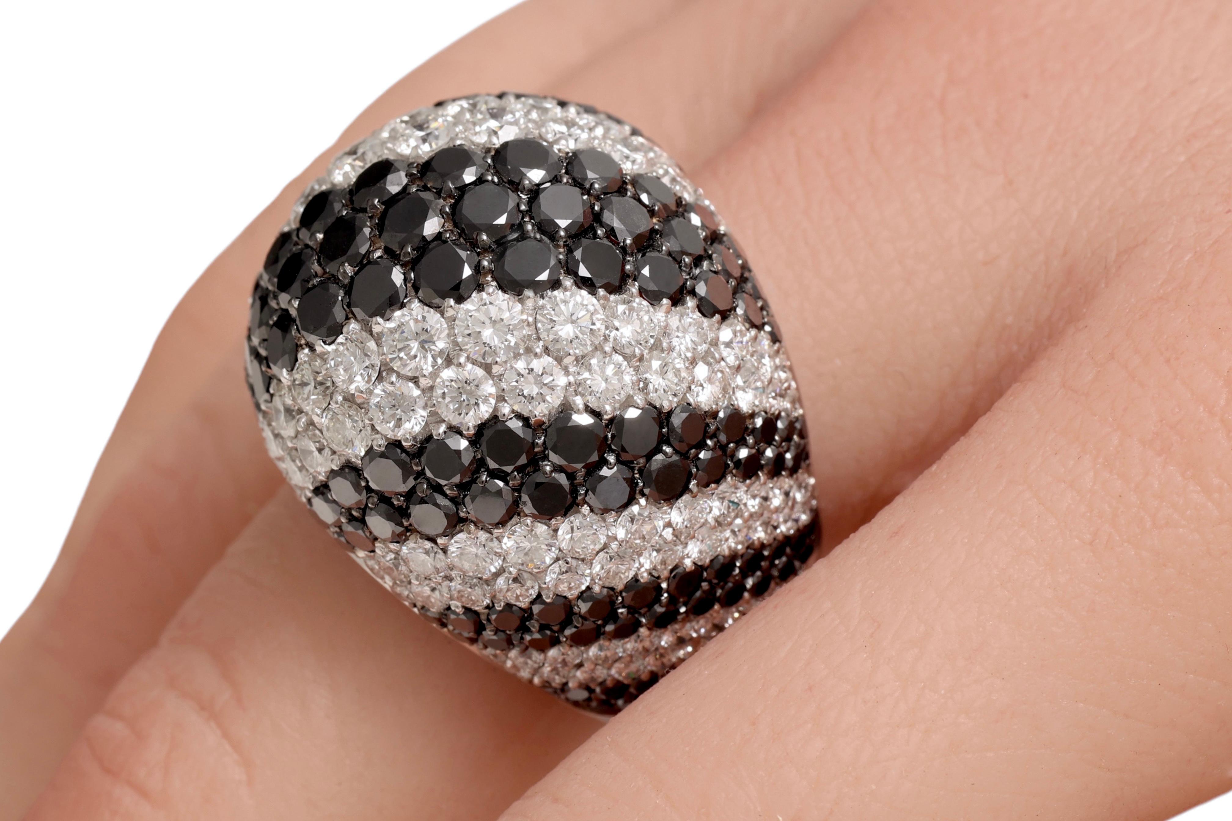 18 Kt White Gold Dome Full Pavé Diamond Ring, Black & White Diamonds For Sale 5