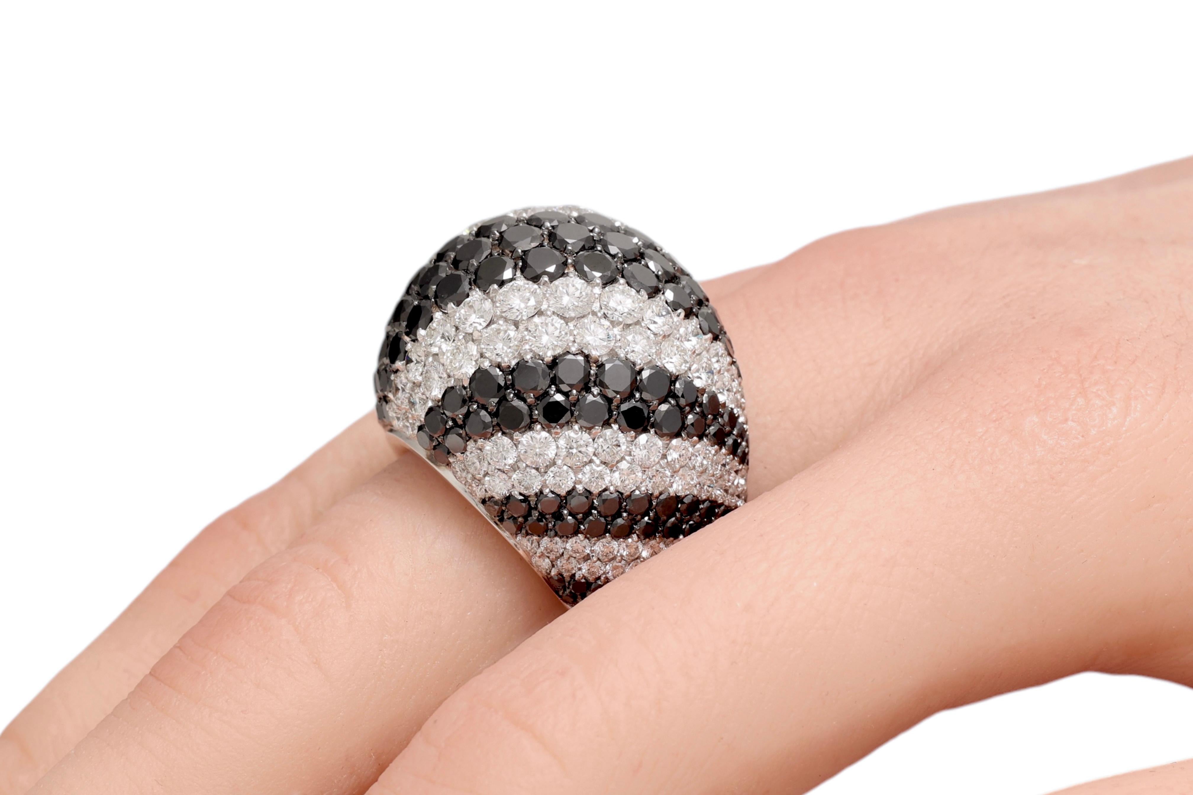 18 Kt White Gold Dome Full Pavé Diamond Ring, Black & White Diamonds For Sale 7