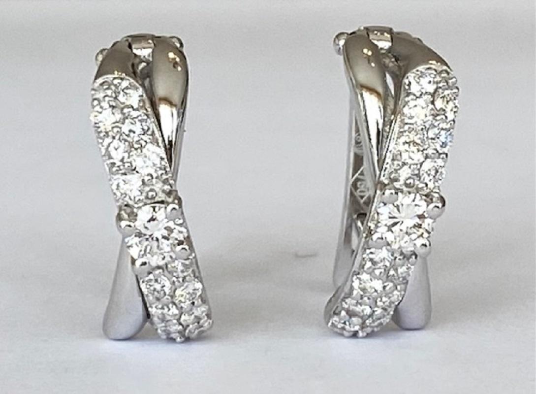 Contemporary 18 Kt. White Gold Earrings with 0.60 Ct Diamonds For Sale