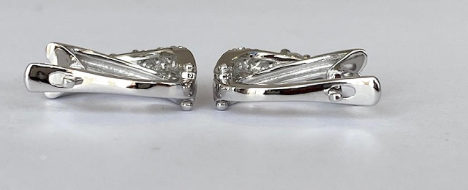 18 Kt. White Gold Earrings with 0.60 Ct Diamonds For Sale 2