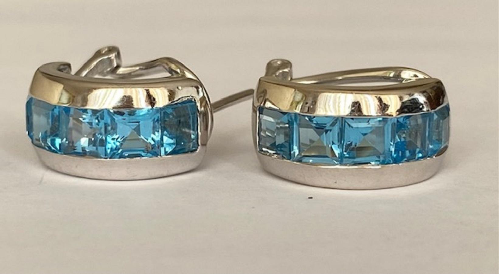 18 Kt. Cerchi in oro bianco  Orecchini con 4,00 Ct  Topazio blu svizzero in vendita 3