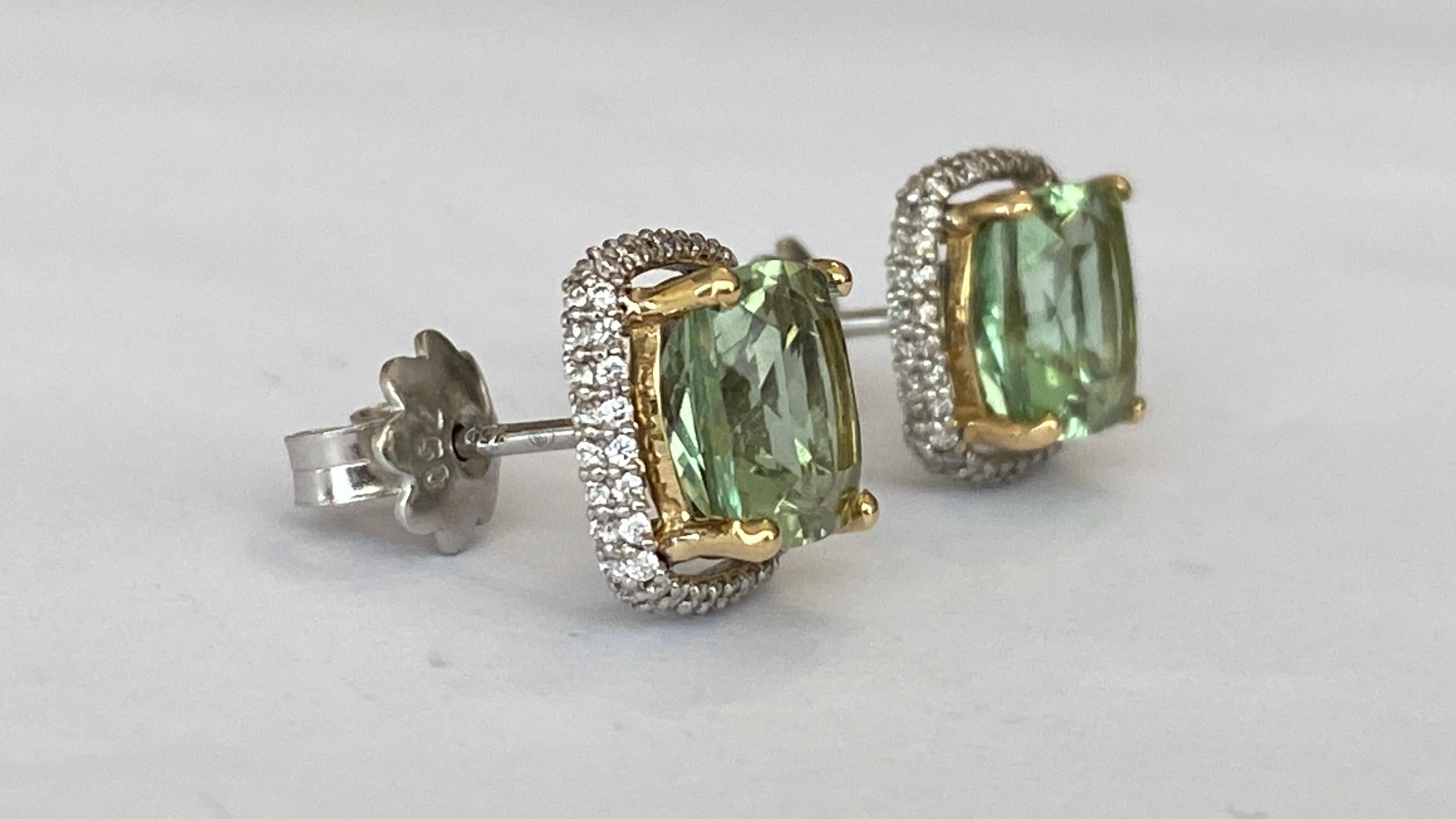 Orecchini in oro bianco 18 carati con tormalina e diamanti da 5,00 carati in vendita 1