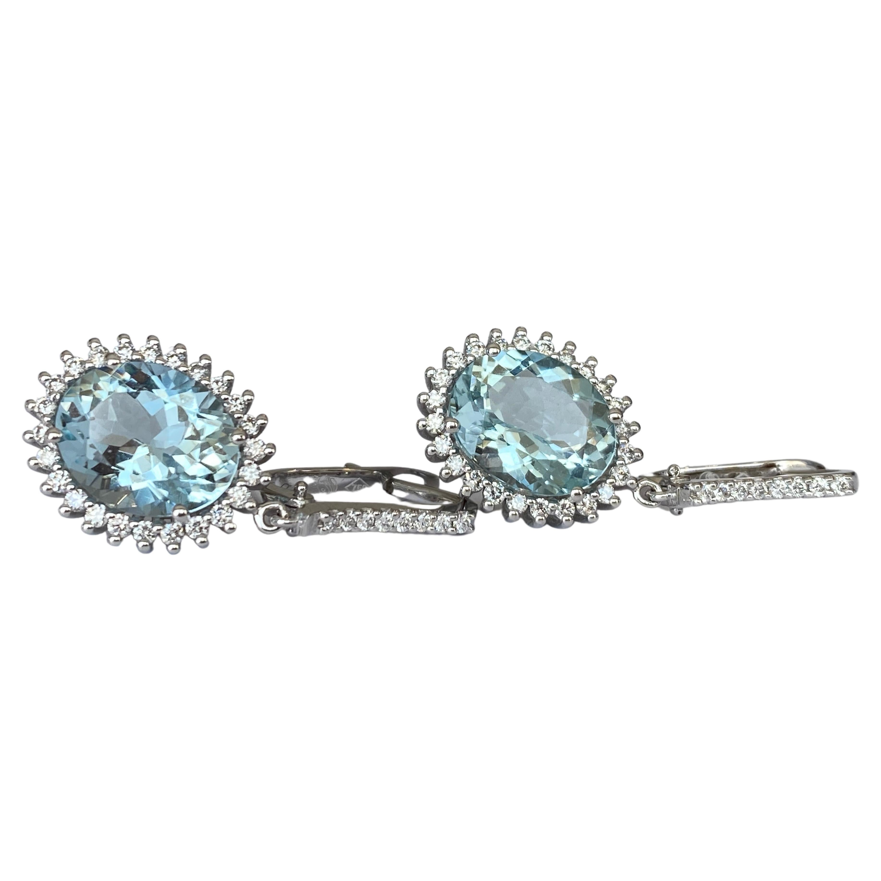 18 Kt. White Gold Earrings with 6.02 Ct Aquamarine and Diamonds For Sale