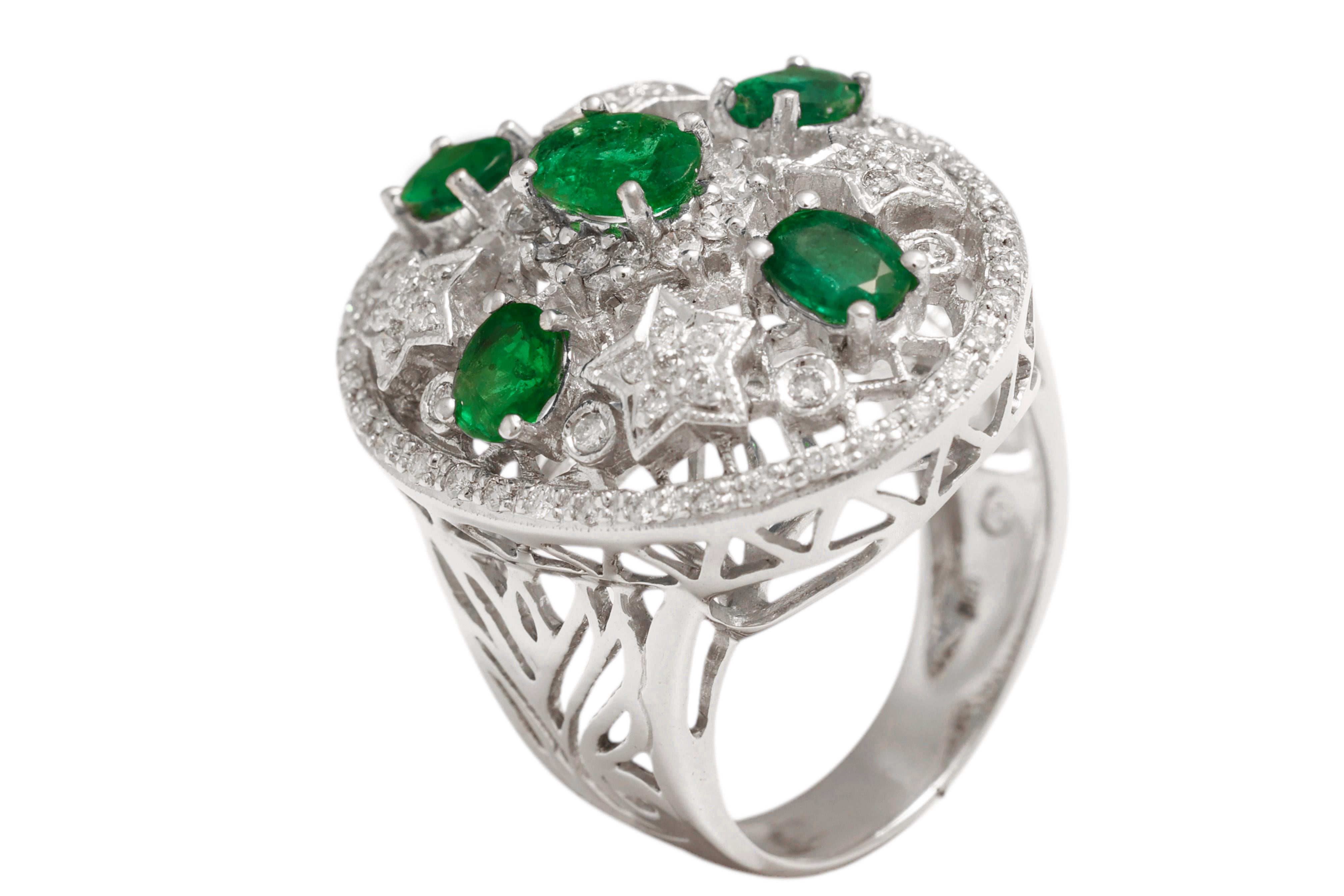 Women's or Men's 18 Kt White Gold Emeralds & Diamonds Ring, Filligre Style For Sale