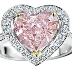 18 kt. White Gold Enhanced Pink Diamond Heart 2.78 ct. Ring, GIA Certificate