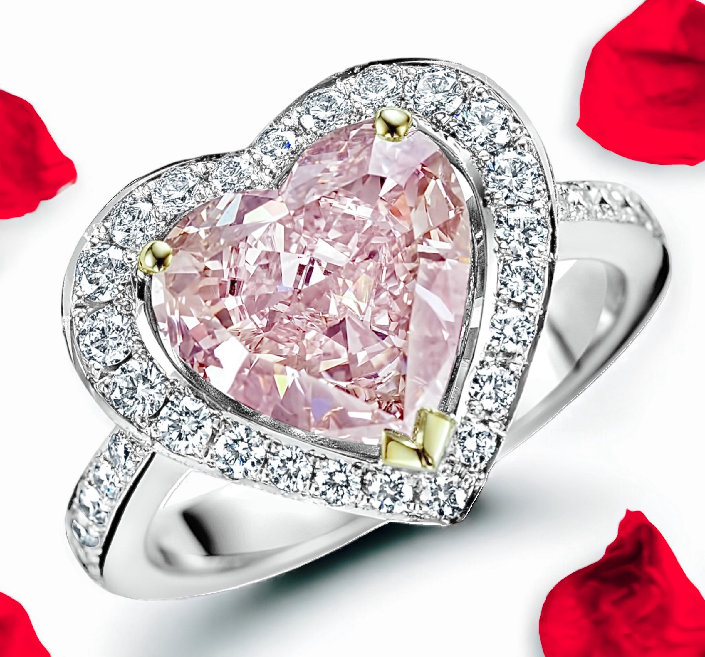 18 kt. Or blanc, cœur en diamant rose rehaussé 2,78 ct. Bague, certificat GIA en vente 3