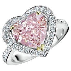 18 kt. White Gold Enhanced Pink Diamond Heart 2.78 ct. Ring, GIA Certificate