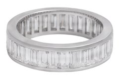 18 Karat Weißgold Eternity Baguette-Diamantring