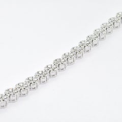 Natural Diamond 3.07 cts 18 KT White Gold Flower Cluster Tennis Bracelet