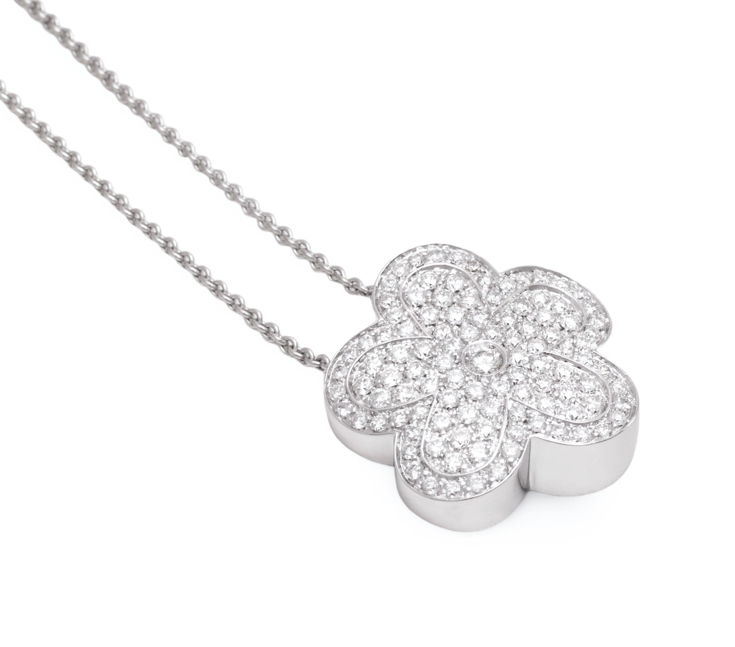 Brilliant Cut 18 kt. White Gold Flower Pendant / Necklace With 1.18 ct. Diamonds For Sale