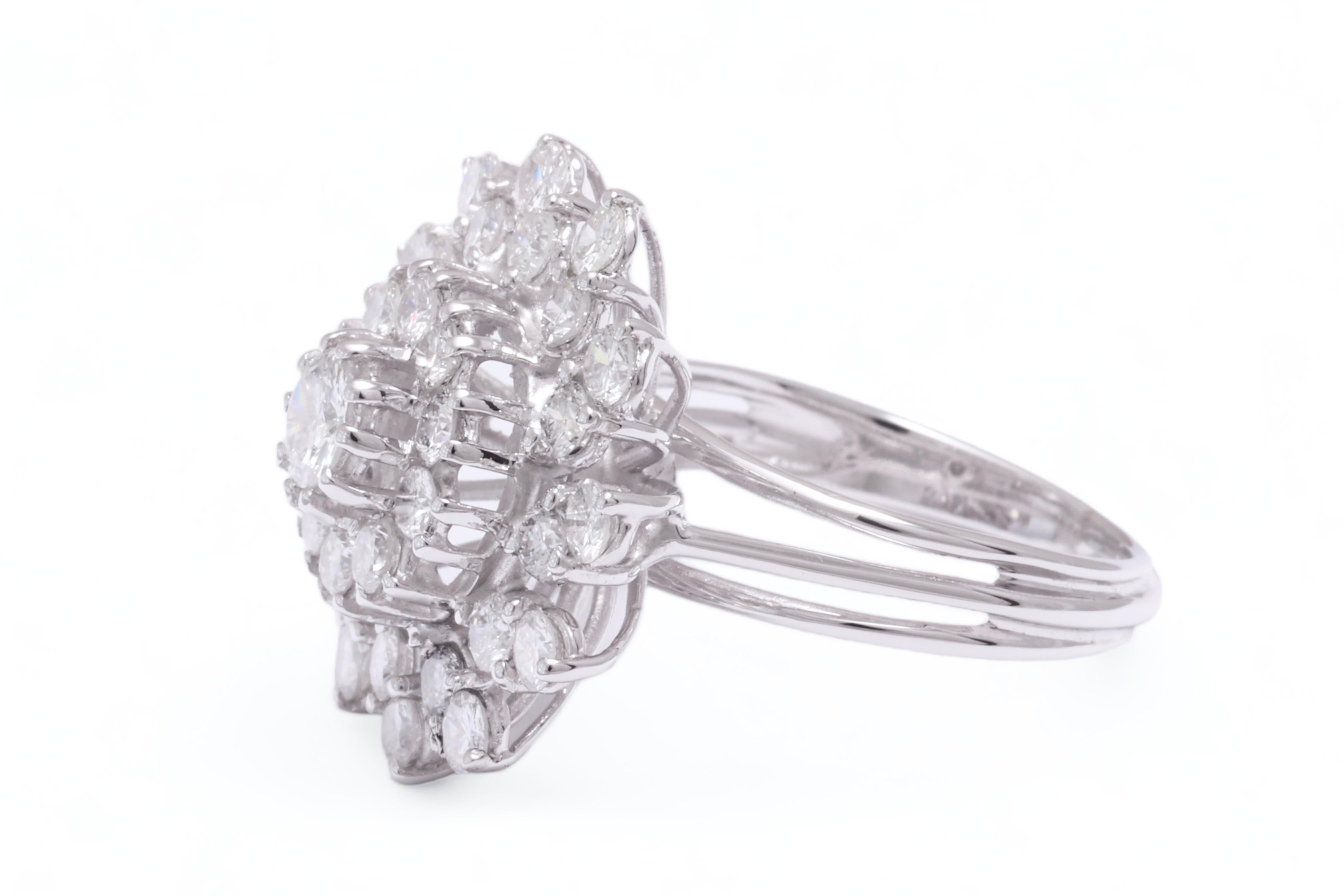 18 kt. White Gold Flower Ring  With 2.85 ct. Diamonds  For Sale 5