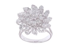 18 kt. Blumenring aus Weißgold Mit 2,85 ct. Diamanten