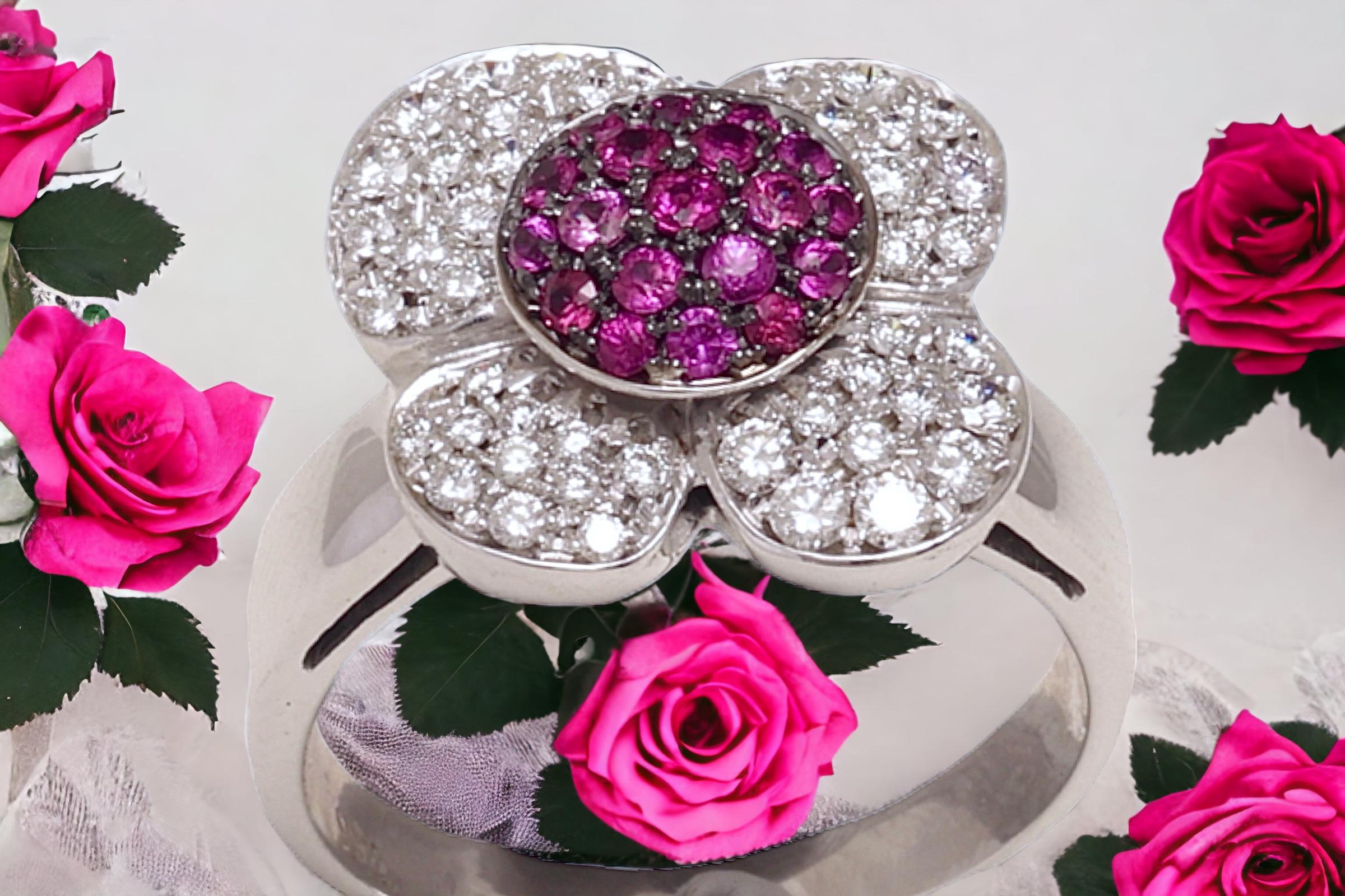  18 kt. White Gold Flower Shape Ring with 1 ct. Diamonds & 0.5 ct. Pink Sapphire For Sale 5