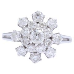 18 Kt White Gold Flower Shaped Ring with Diamonds