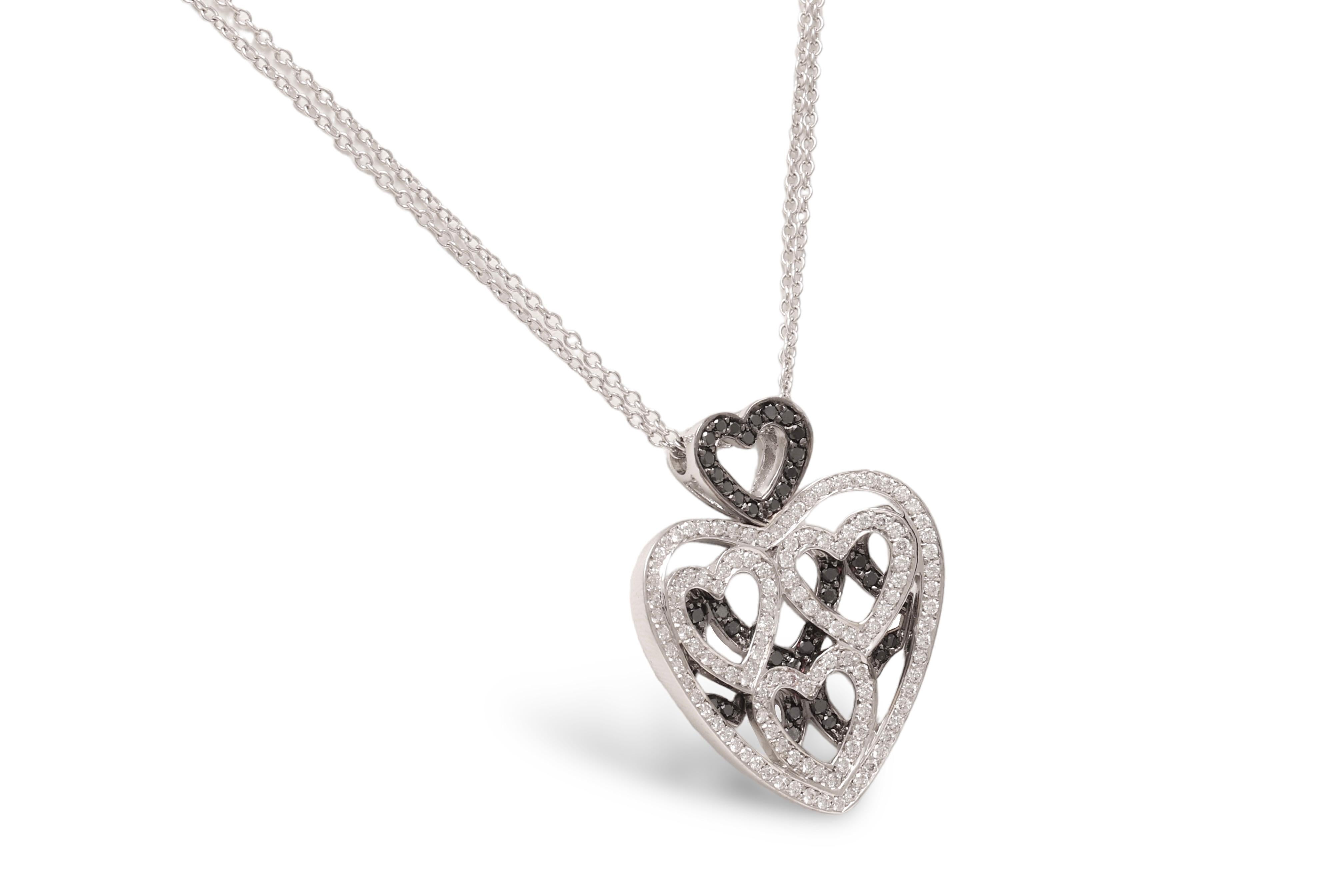  18 kt. White Gold Heart Necklace With 1 ct. White & Black Diamonds  In New Condition For Sale In Antwerp, BE