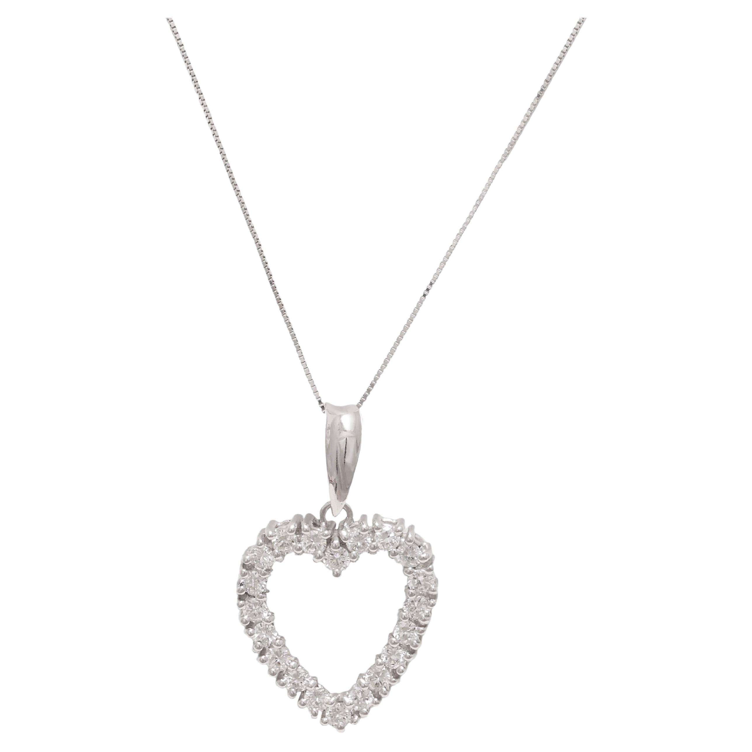 18 kt. White Gold Heart Pendant Necklace with 0.80 ct. Diamonds For Sale