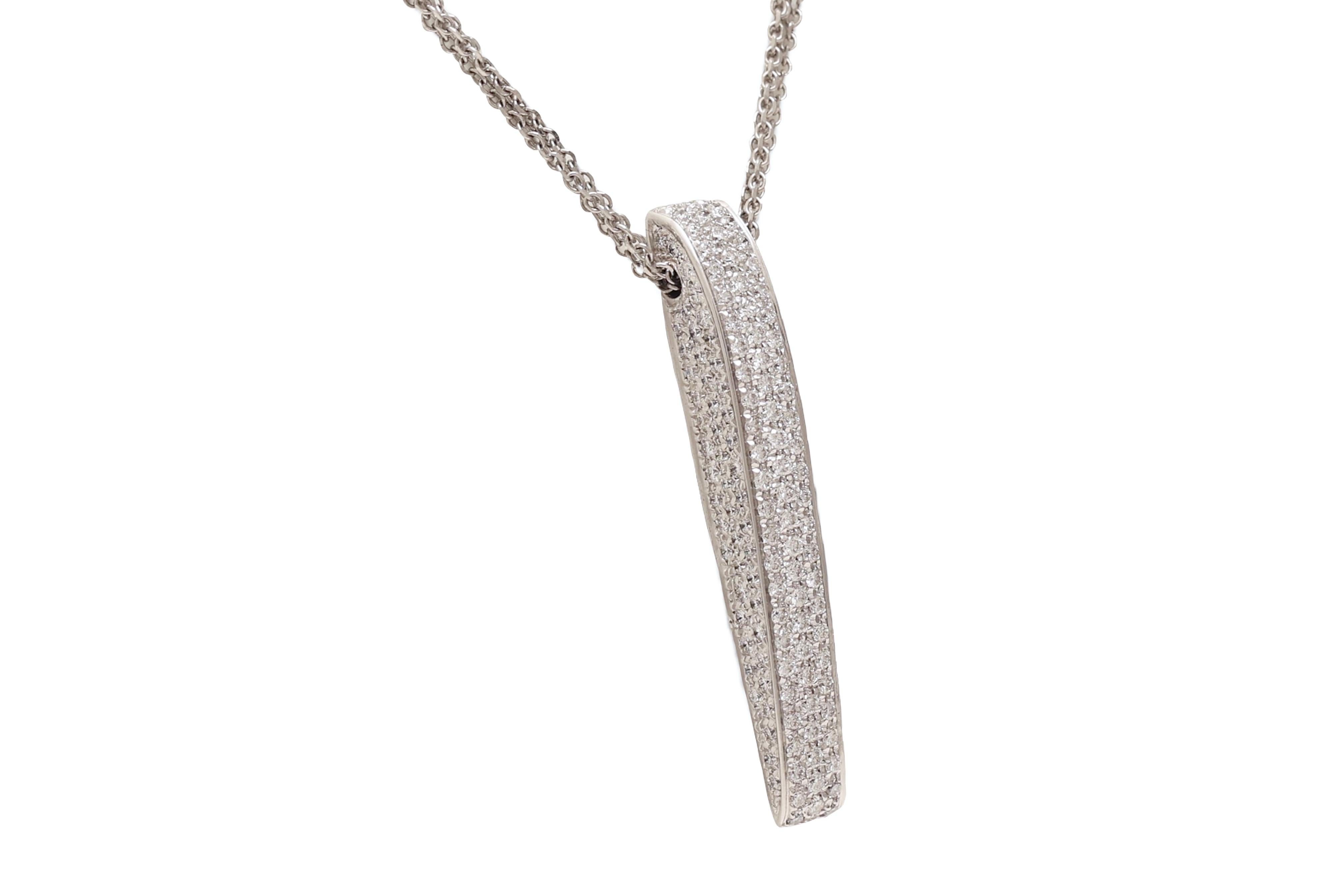 Set di diamanti con pavé in oro bianco 18 Kt Hulchi Belluni  Ciondolo / Collana In condizioni Nuovo in vendita a Antwerp, BE