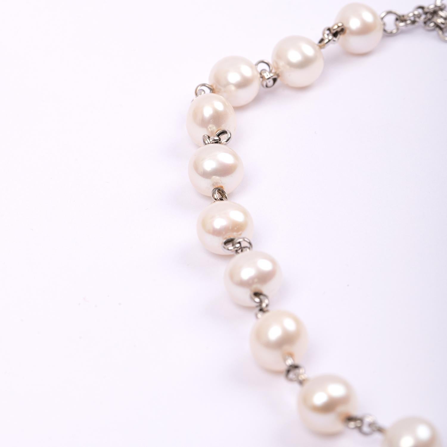 18 Karat Weißgold MIMI Chinesische Perlenkette (Ovalschliff) im Angebot