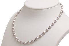 Nanis Diamant-Halskette aus 18 Kt Weißgold mit Satiné-Finish