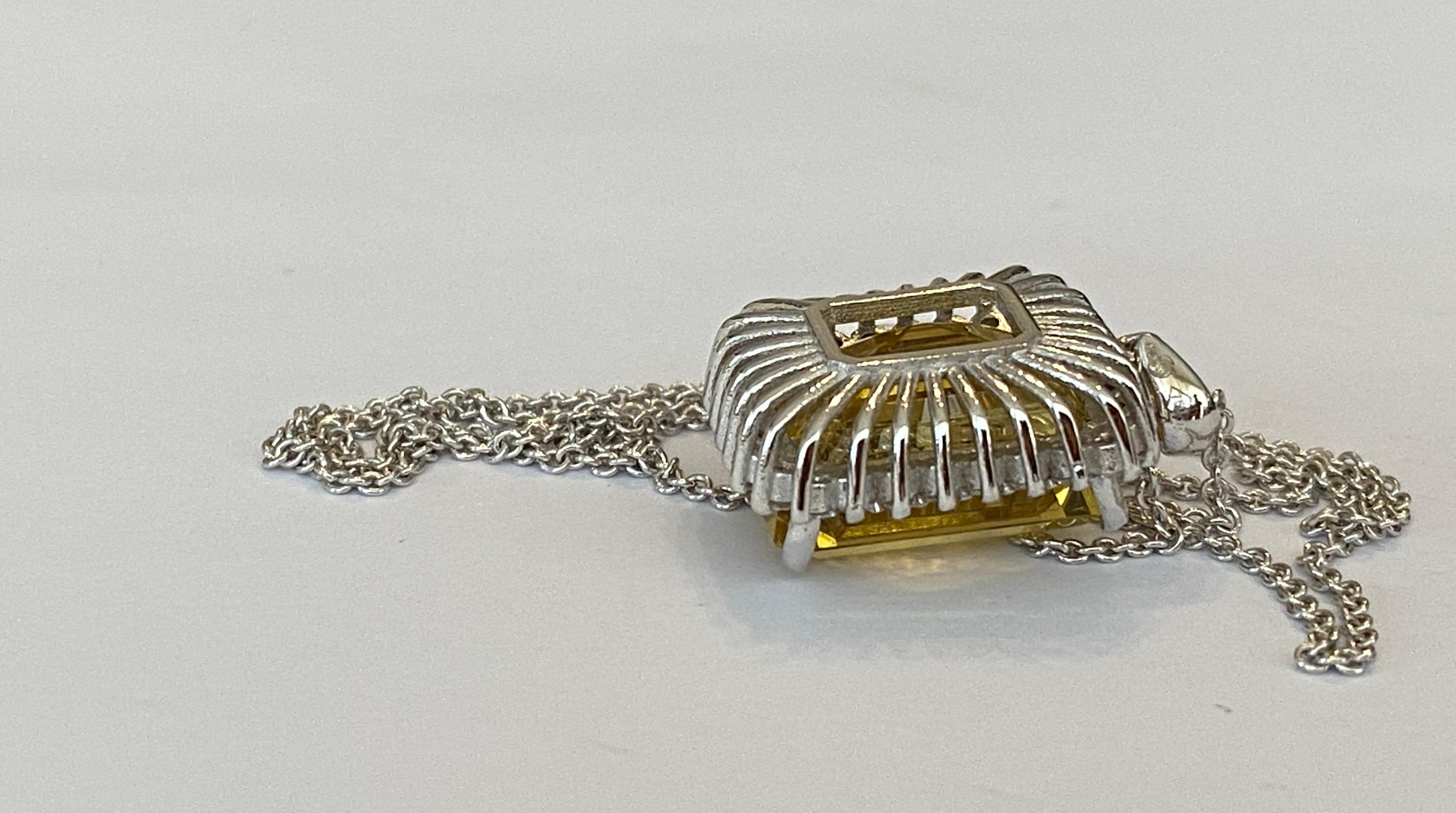 18 Karat White Gold Necklace with a Diamond Pendant Decorated with Citrine 5