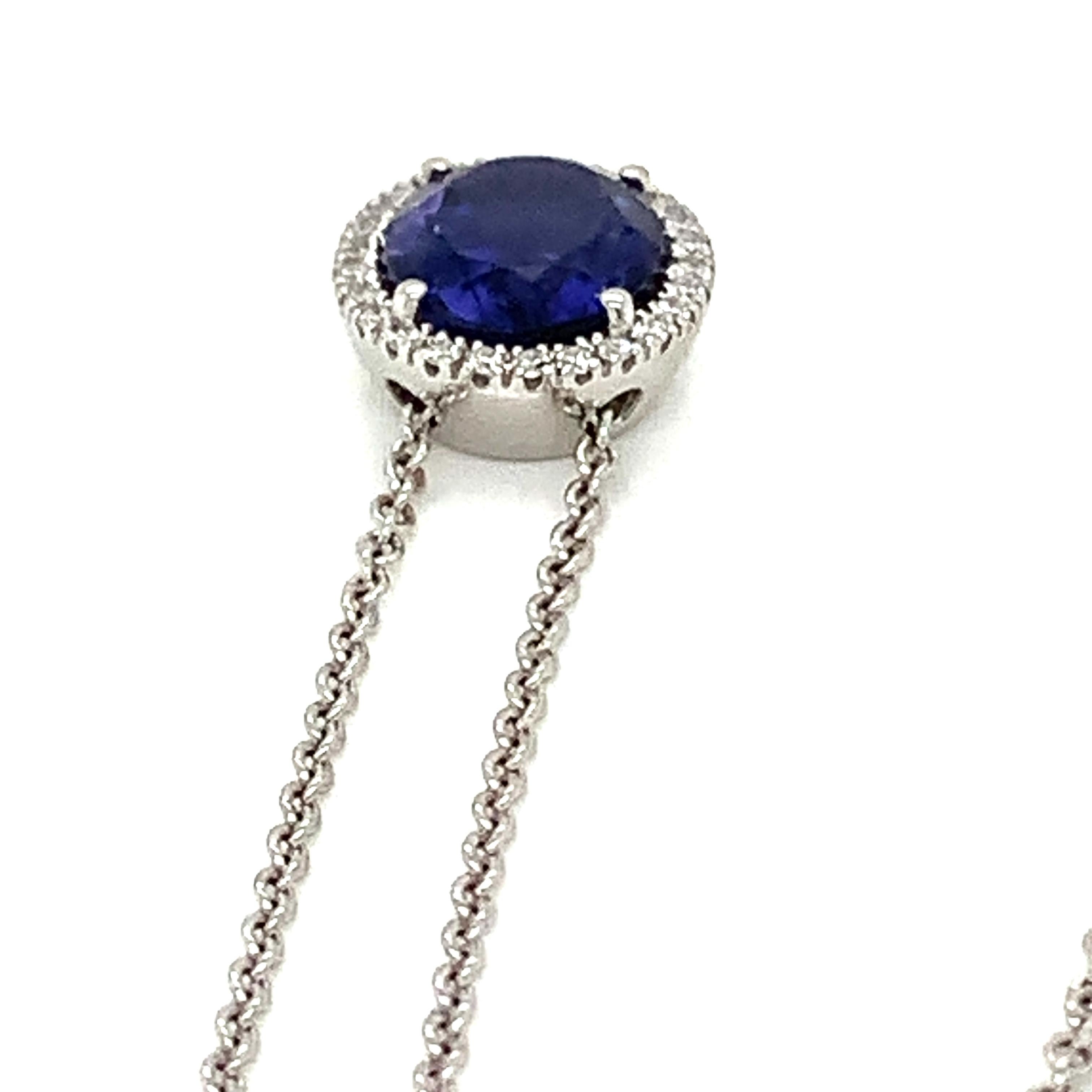 18 Kt White Gold Oval Shape Necklace in Iolite and White Diamond by Garavelli   In New Condition For Sale In Valenza, IT